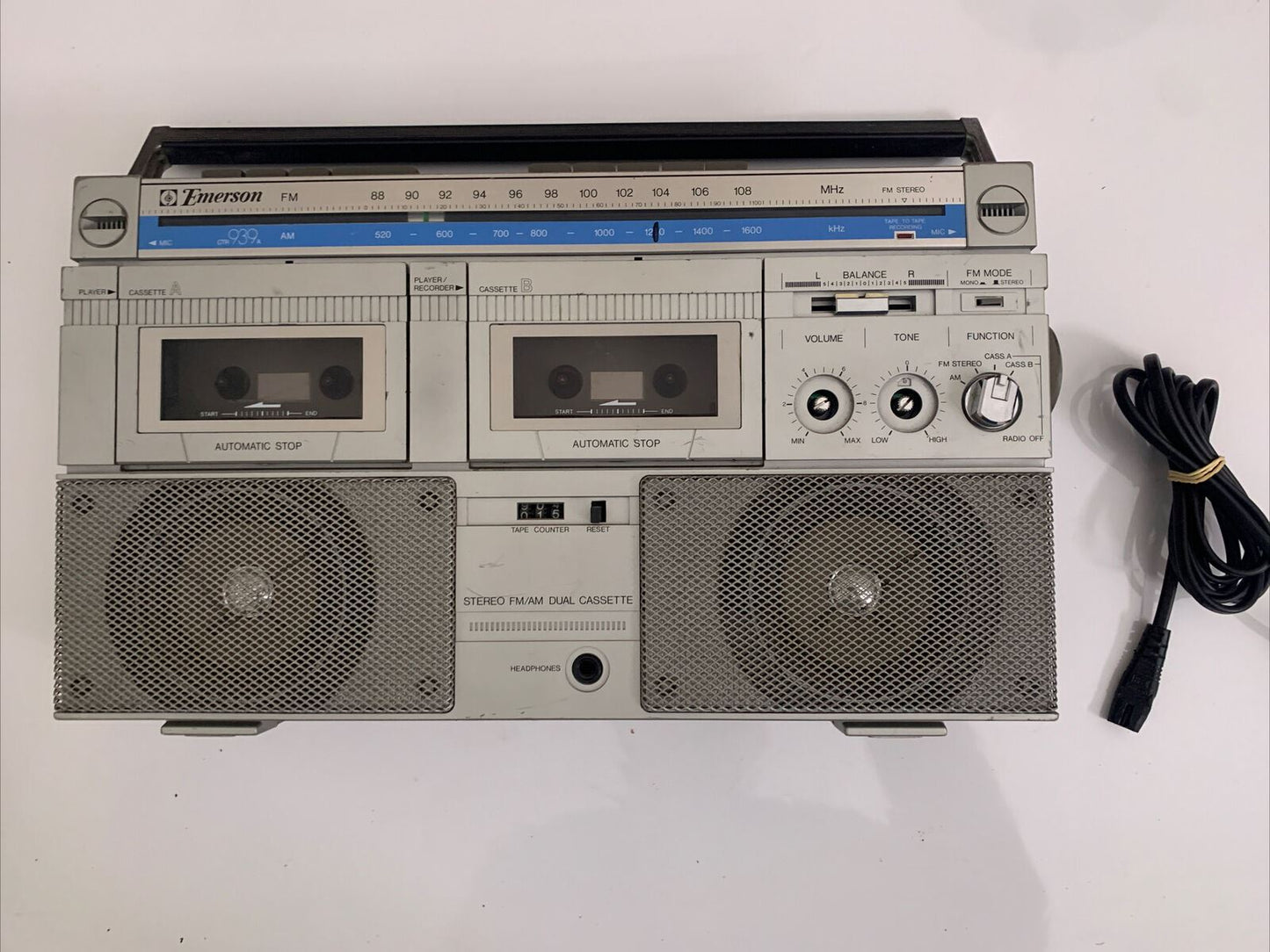 Emerson Cassette Radio Boombox Recorder CTR939A *Right Cassette Not Working