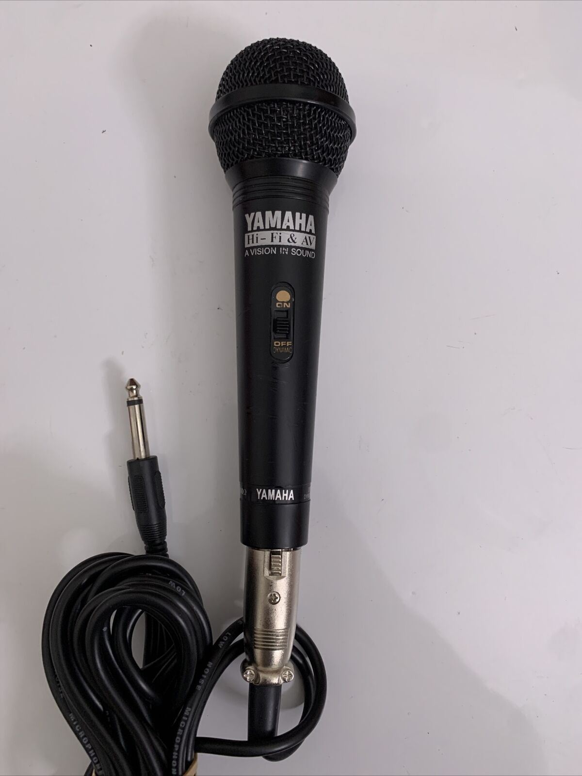 Yamaha Uni-Directional Dynamic Microphone YM-2000 Hi-Fidelity