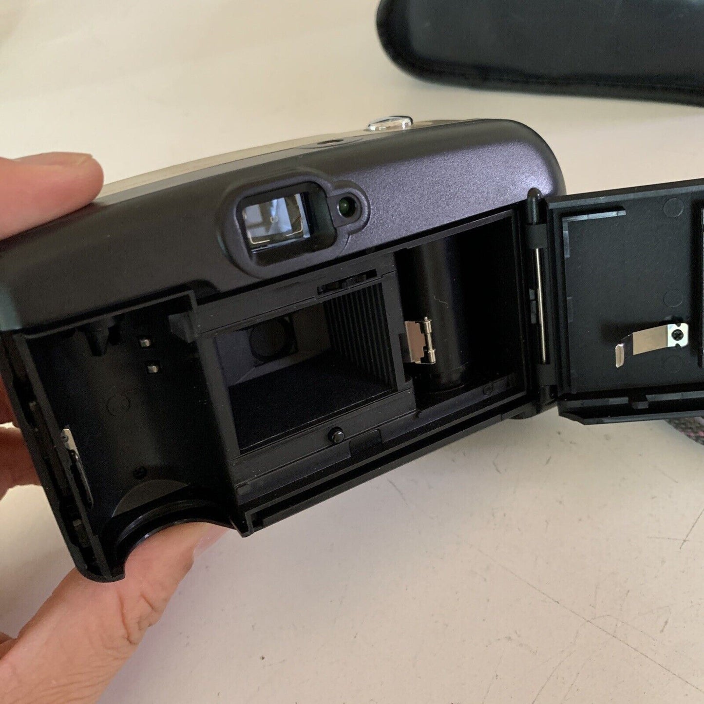 Hanimex snapshot 30 Point & Shoot 35mm Film camera *For Parts Or Repair