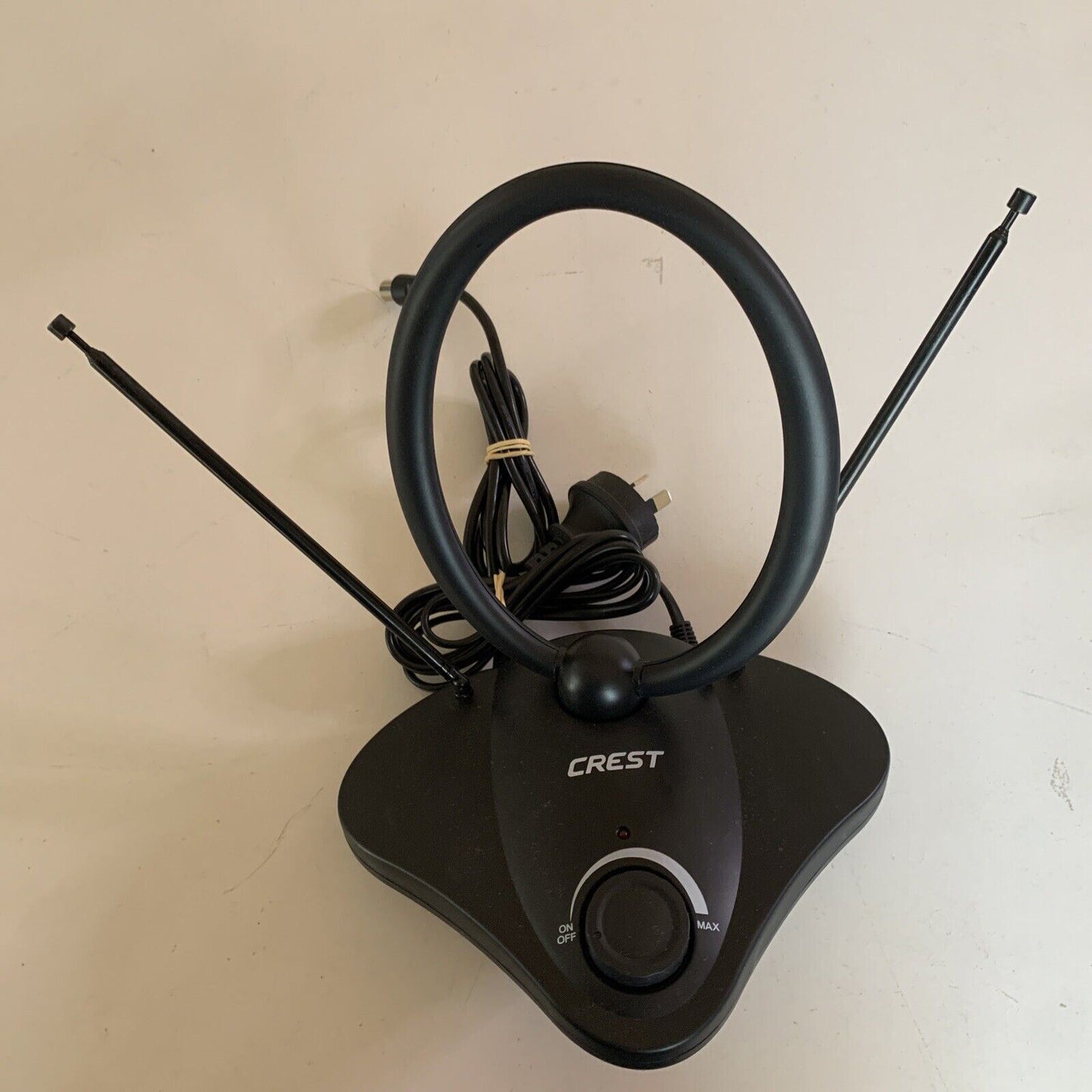 Crest Indoor Antenna VHF/UHF/AM with Adjustable Gain HNEA100