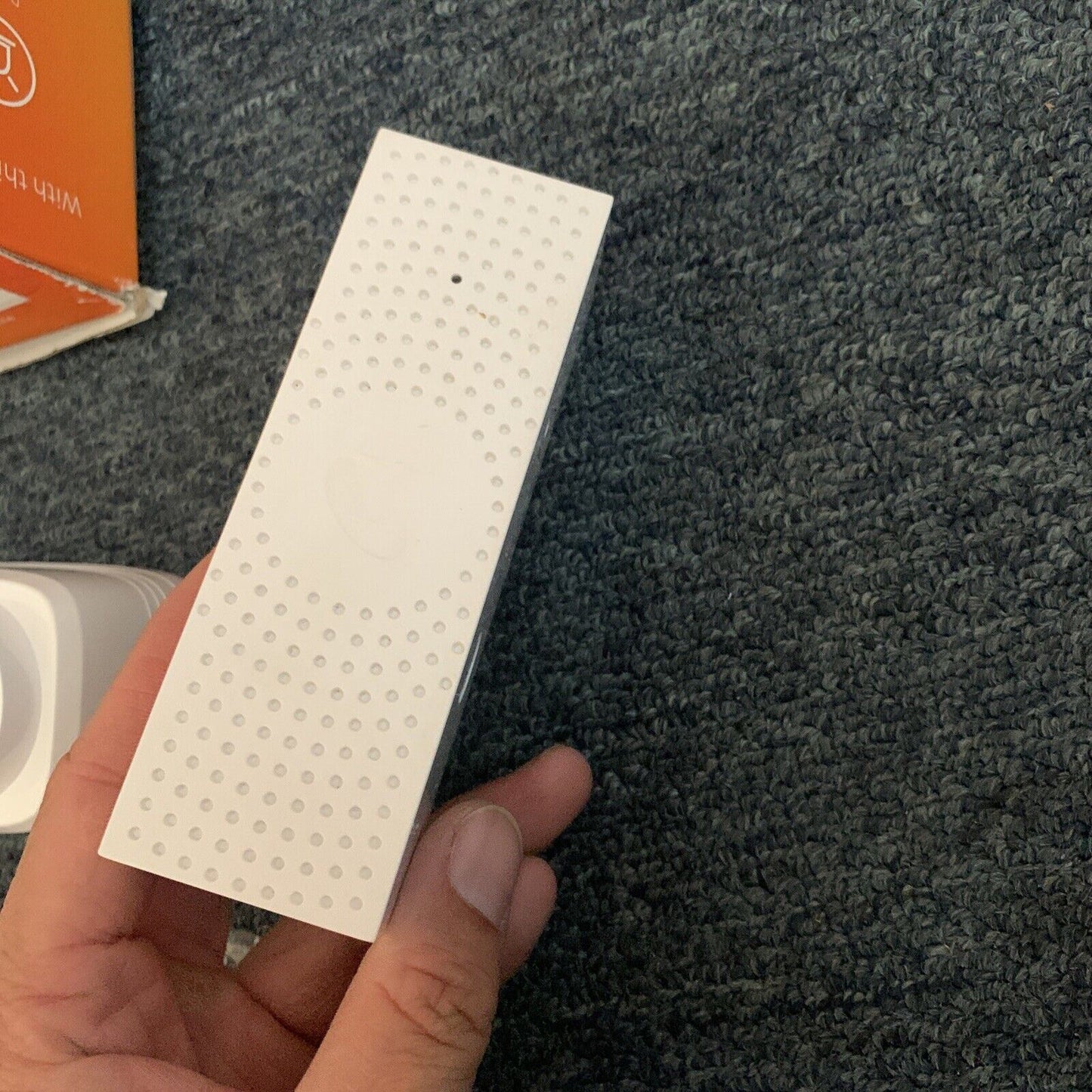 Telstra Smart Home Control & Monitor Kit contain hub, Camera, Smart Power Outlet