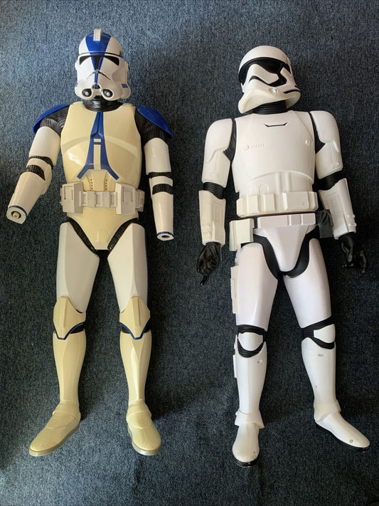 2x Storm Trooper Star Wars 2015 2013 Jaaks Pacific 32"