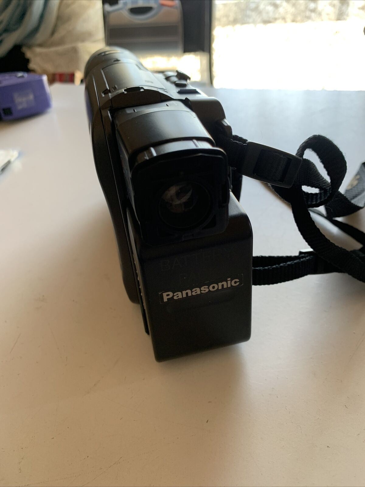 Panasonic VHS-C Movie Camera NV-R55 Slim Palmcorder *For Parts Or Repair