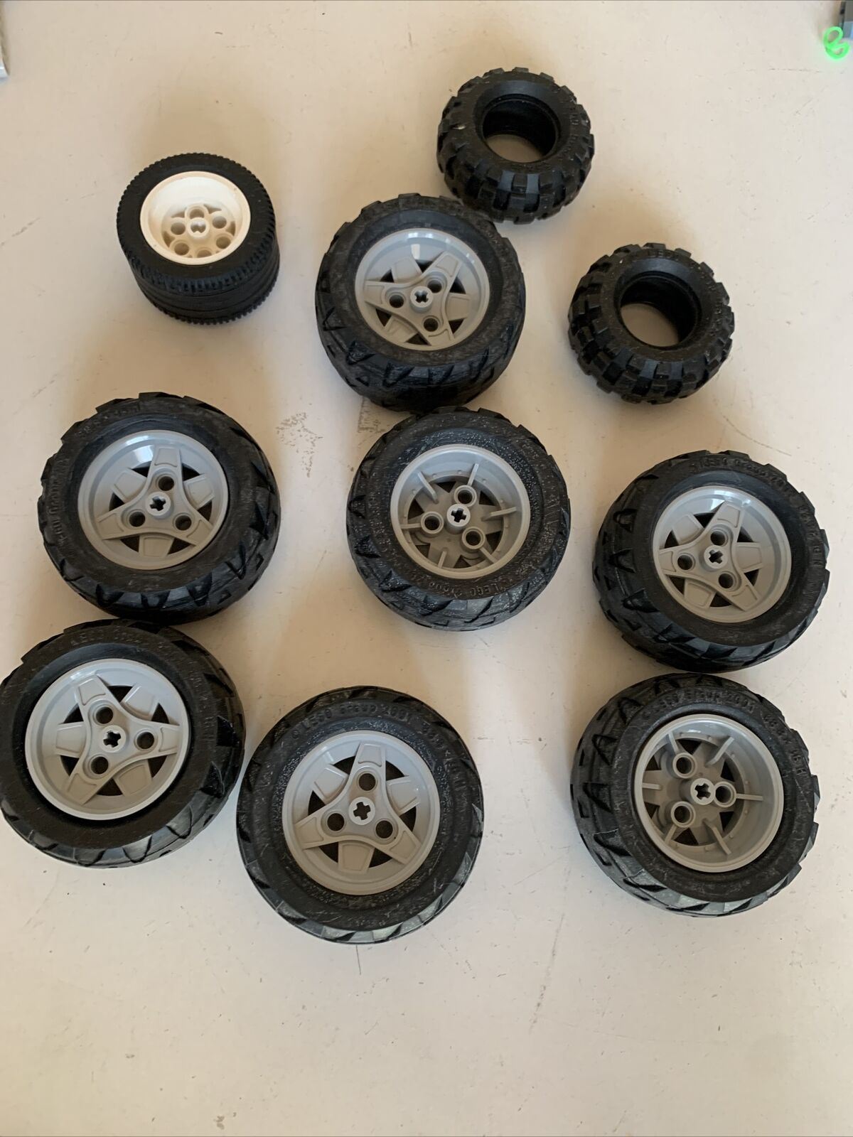 10x Lego Wheels 68.8 x 36H 56x26 49.6x28VR Mindstorms