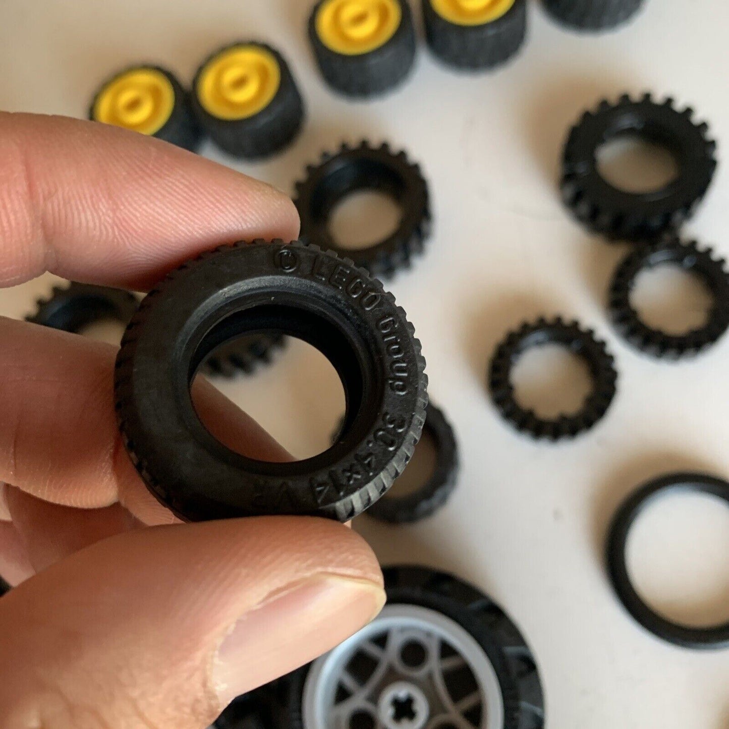 43x Lego Mindstorms Wheels Tires parts