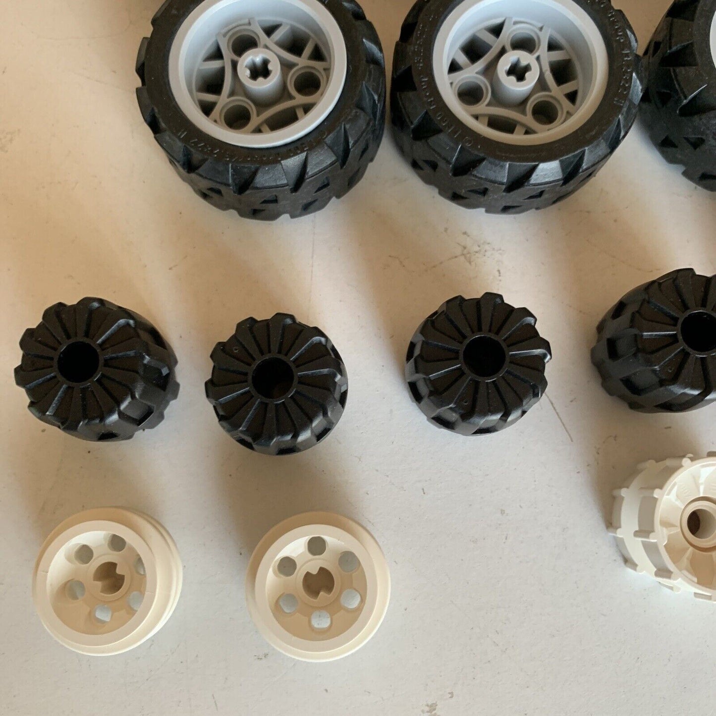 43x Lego Mindstorms Wheels Tires parts