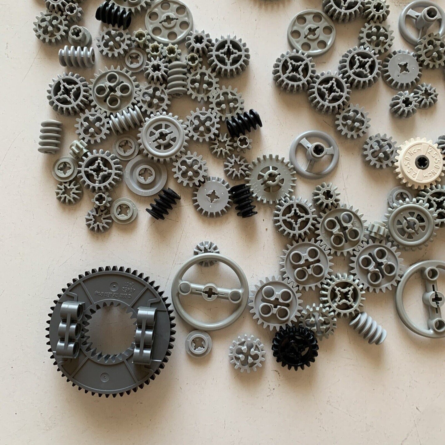 119x Lego Mindstorms Cogwheel Gears Genuine