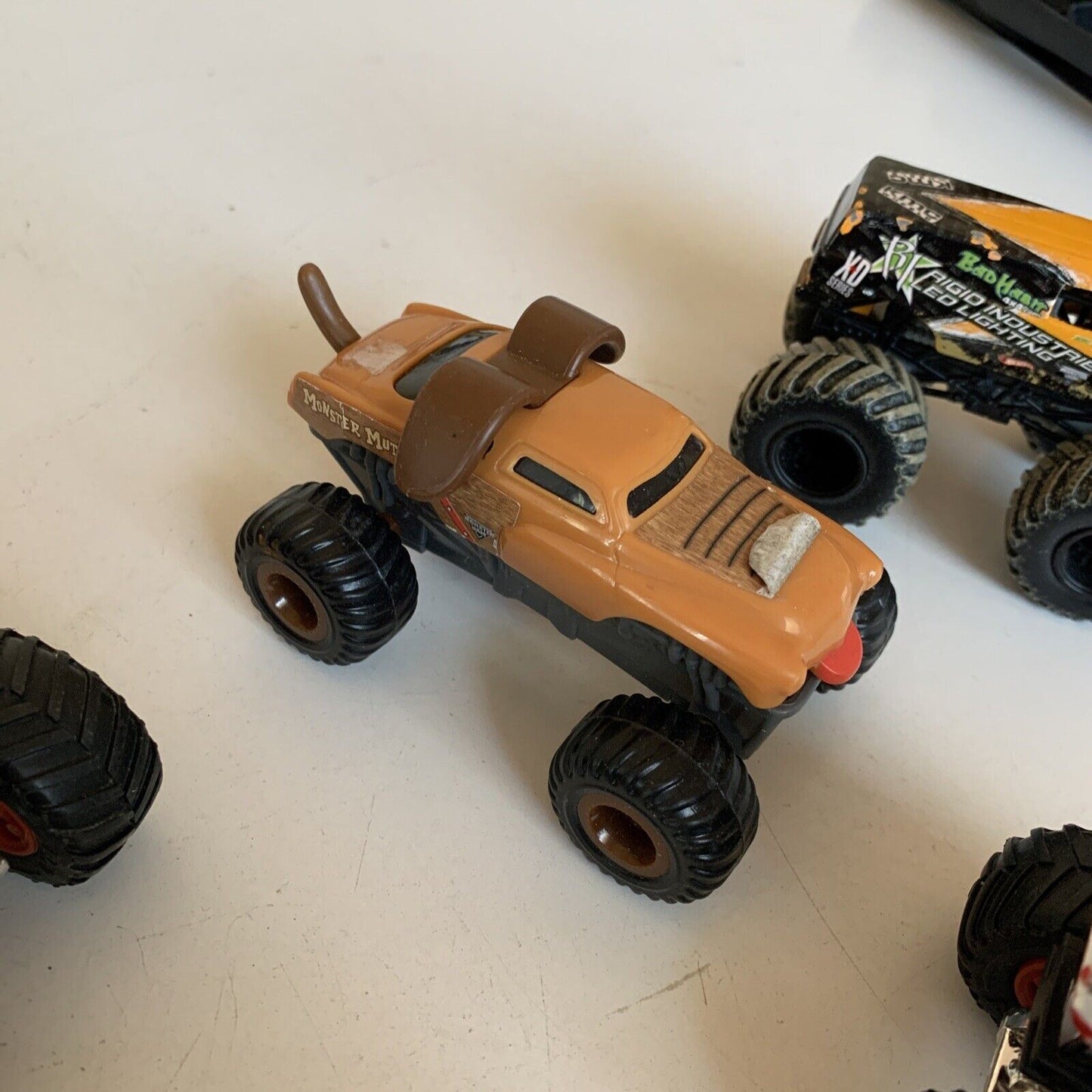 5x Monster Jam Truck Hot Wheels Trucks Mattel