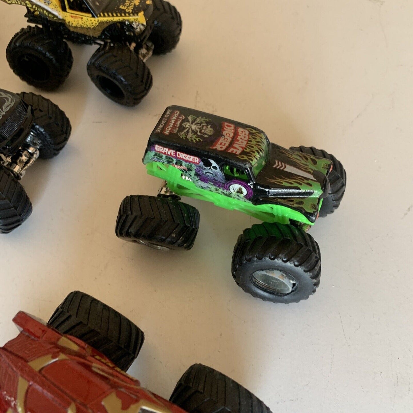 8x Mattel Hot Wheels Monster Trucks