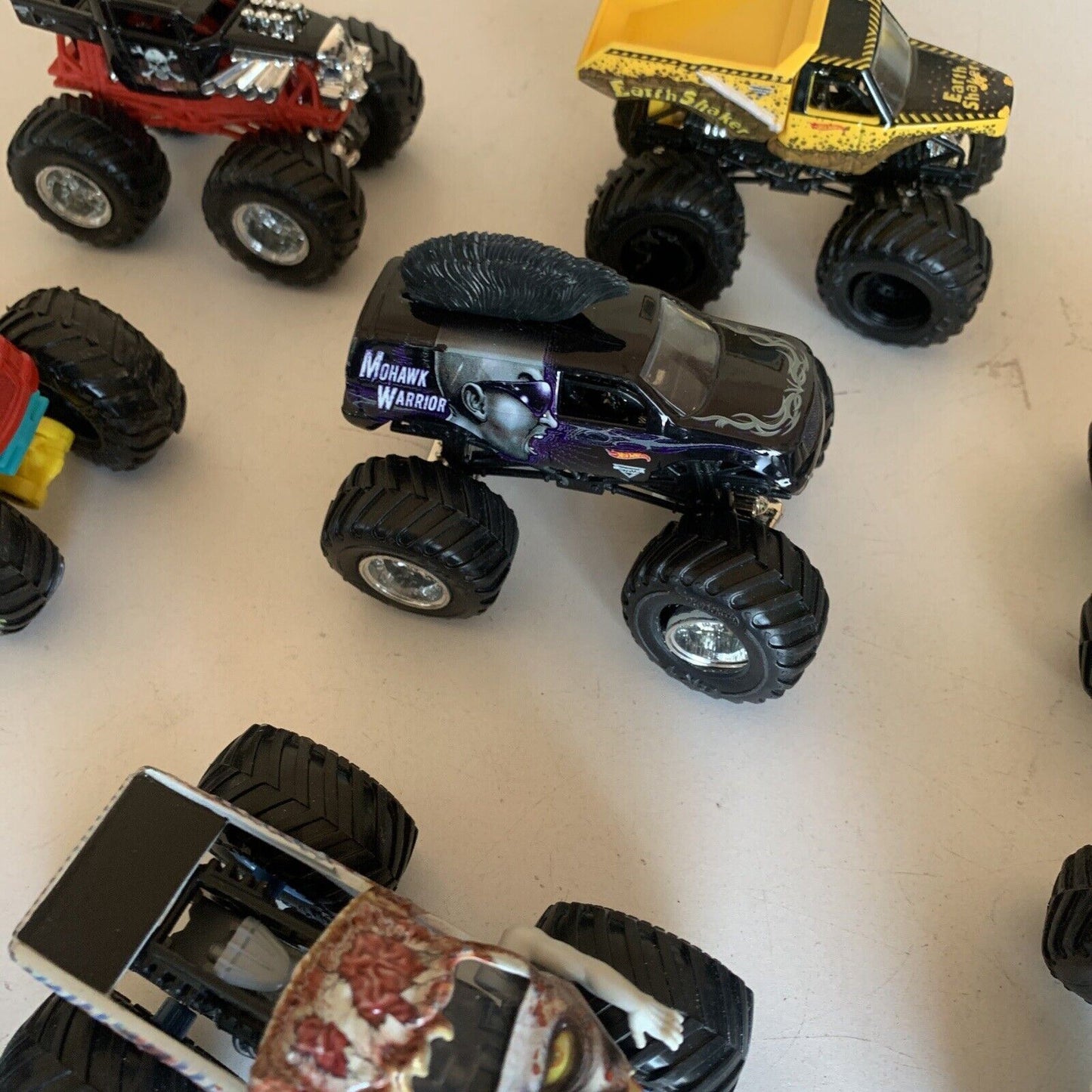 8x Mattel Hot Wheels Monster Trucks