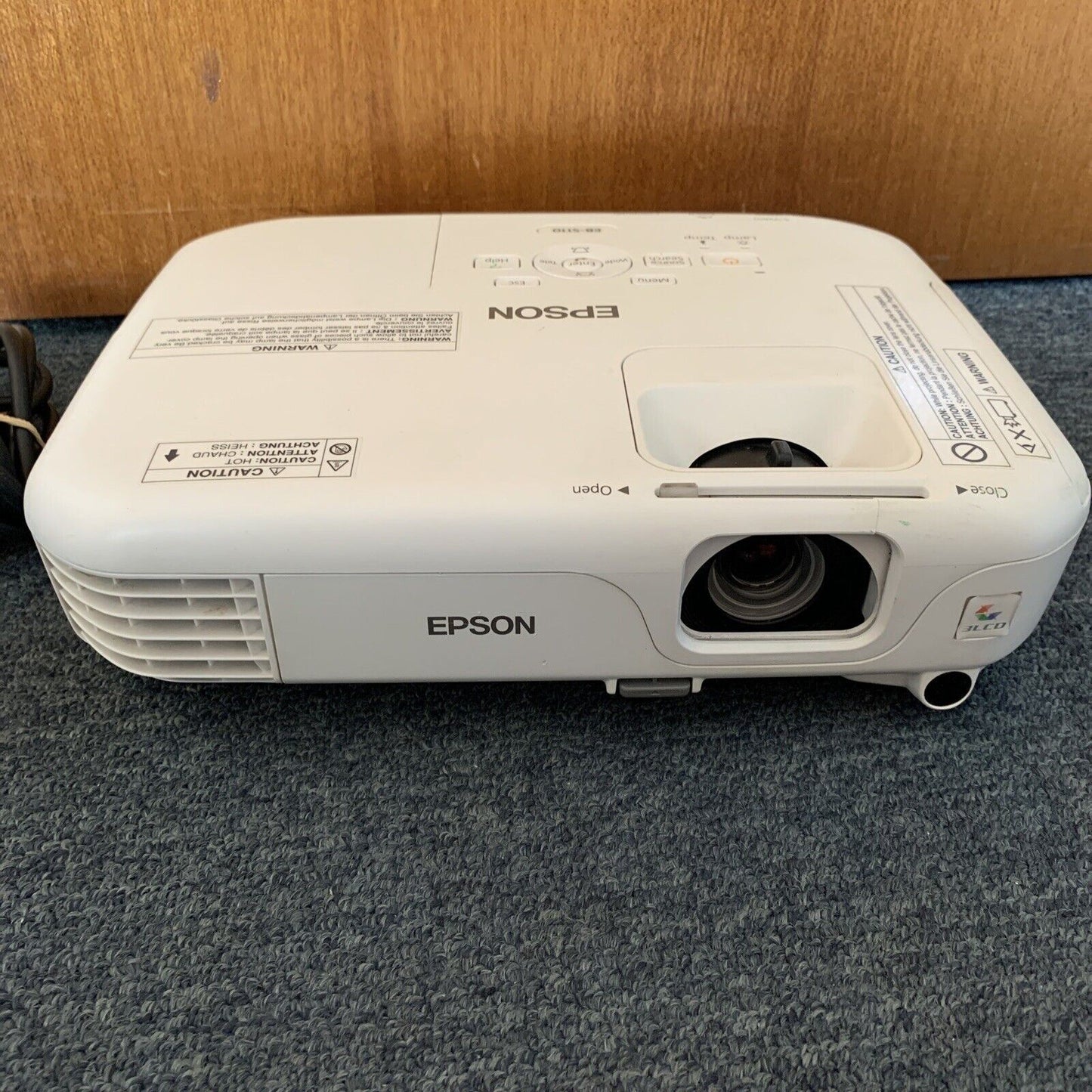 Epson LCD Projector H433B EB-S110 VGA S-Video Composite USB