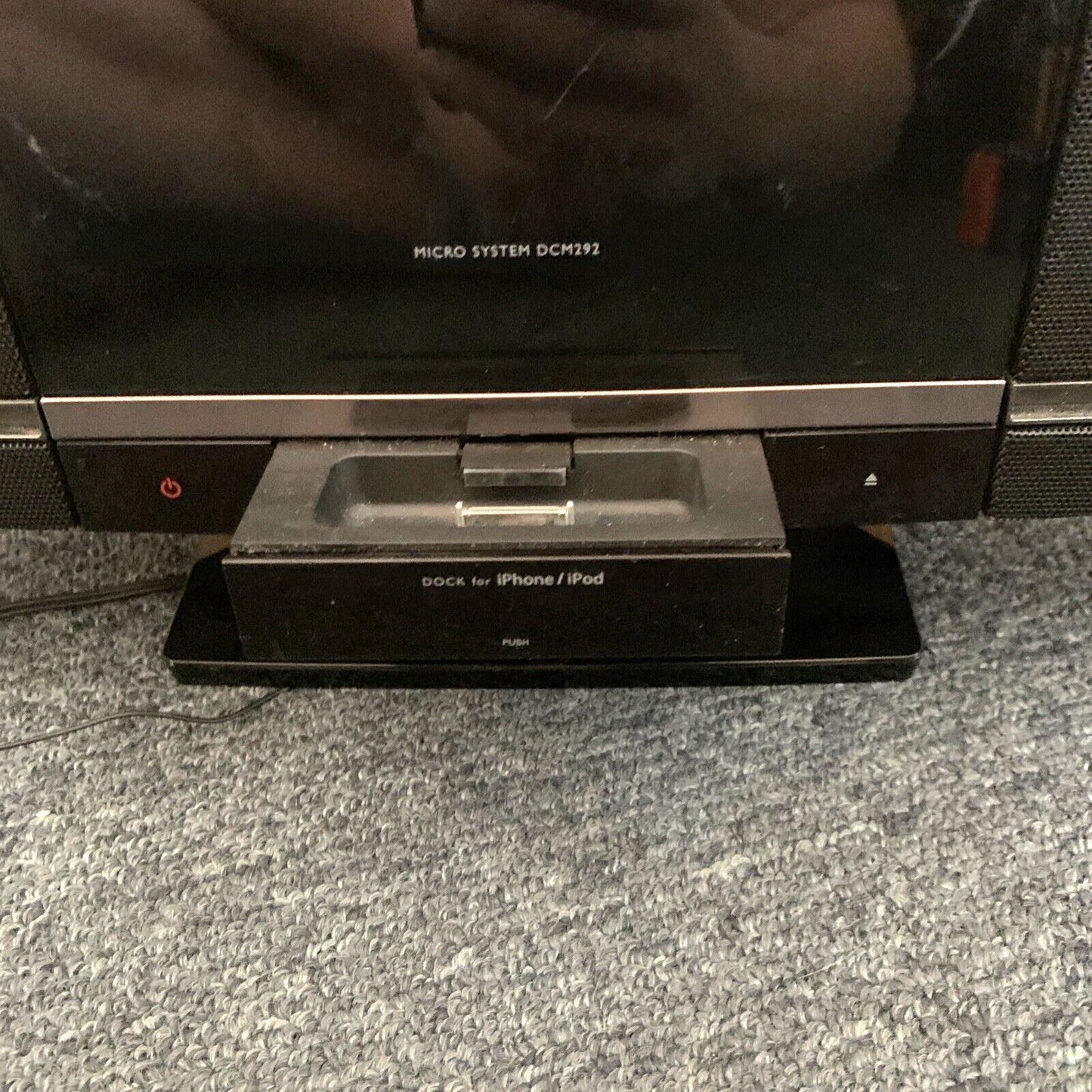 Philips Sleek Micro Sound System CD Radio USB 30-pin iPod Dock DCM292/79