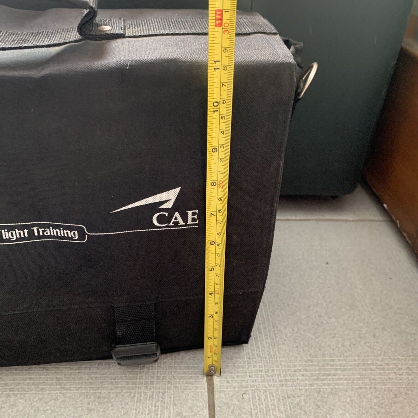 Official Emirates CAE Fight Training Bag