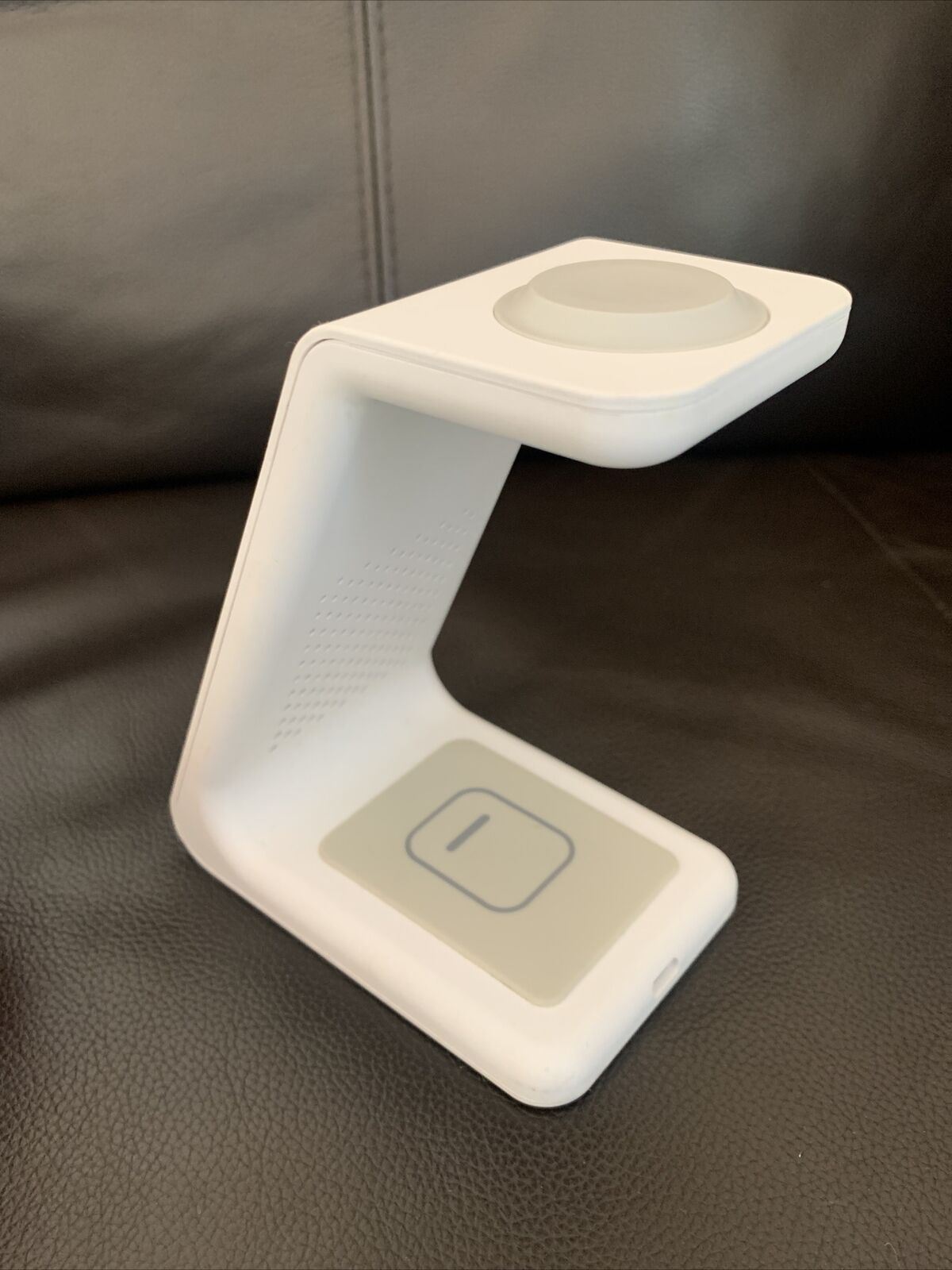 3-in-1 Wireless Charging Station - Charge Watch Phone Tablet at the same time