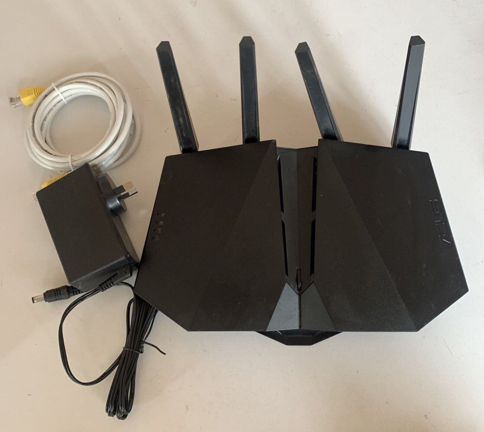 ASUS AX5400 Dual Band WiFi 6 Gaming Modem Router AiMesh DSL-AX5400 ...