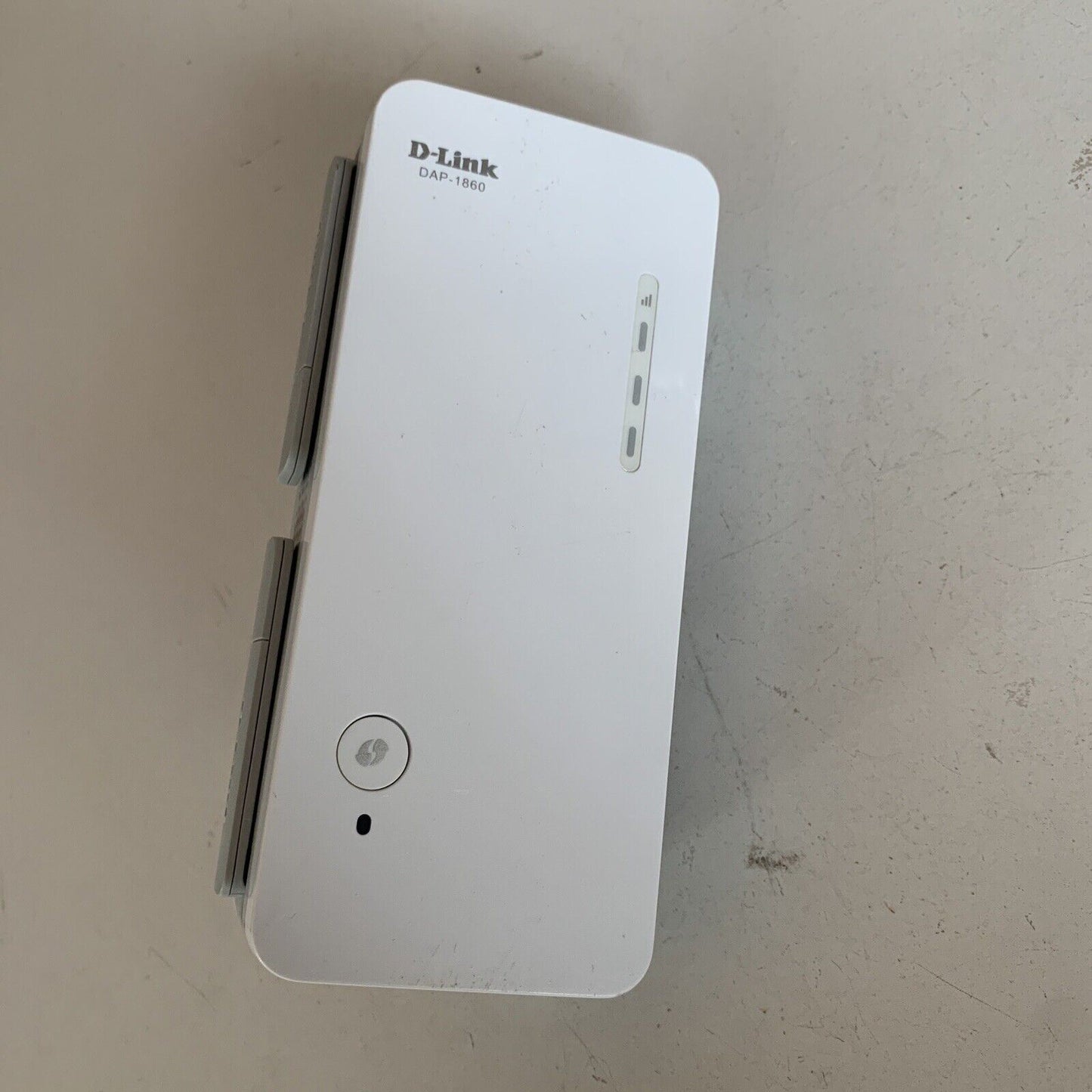 D-Link DAP-1860 Dual Band Wi-Fi Range Extender