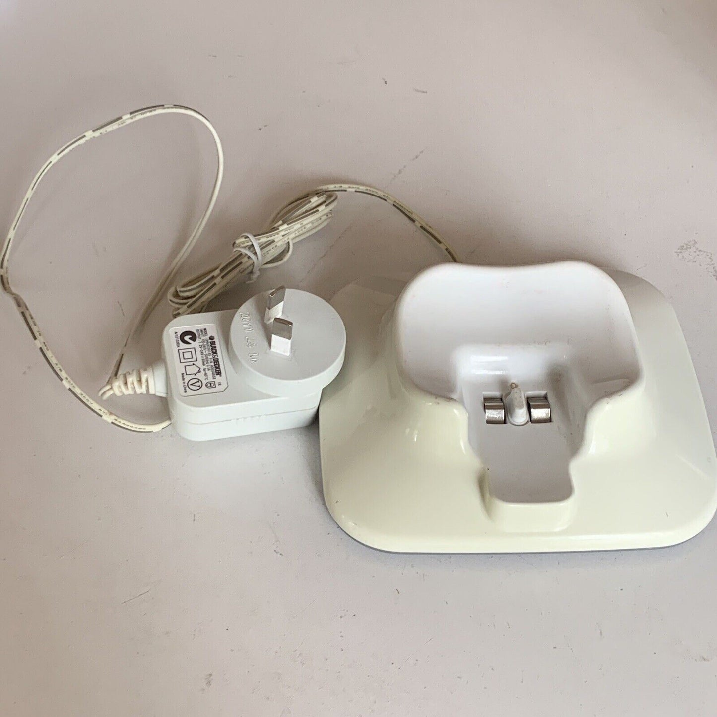 Black & Decker Charger CHA002014S Vacuum Charger