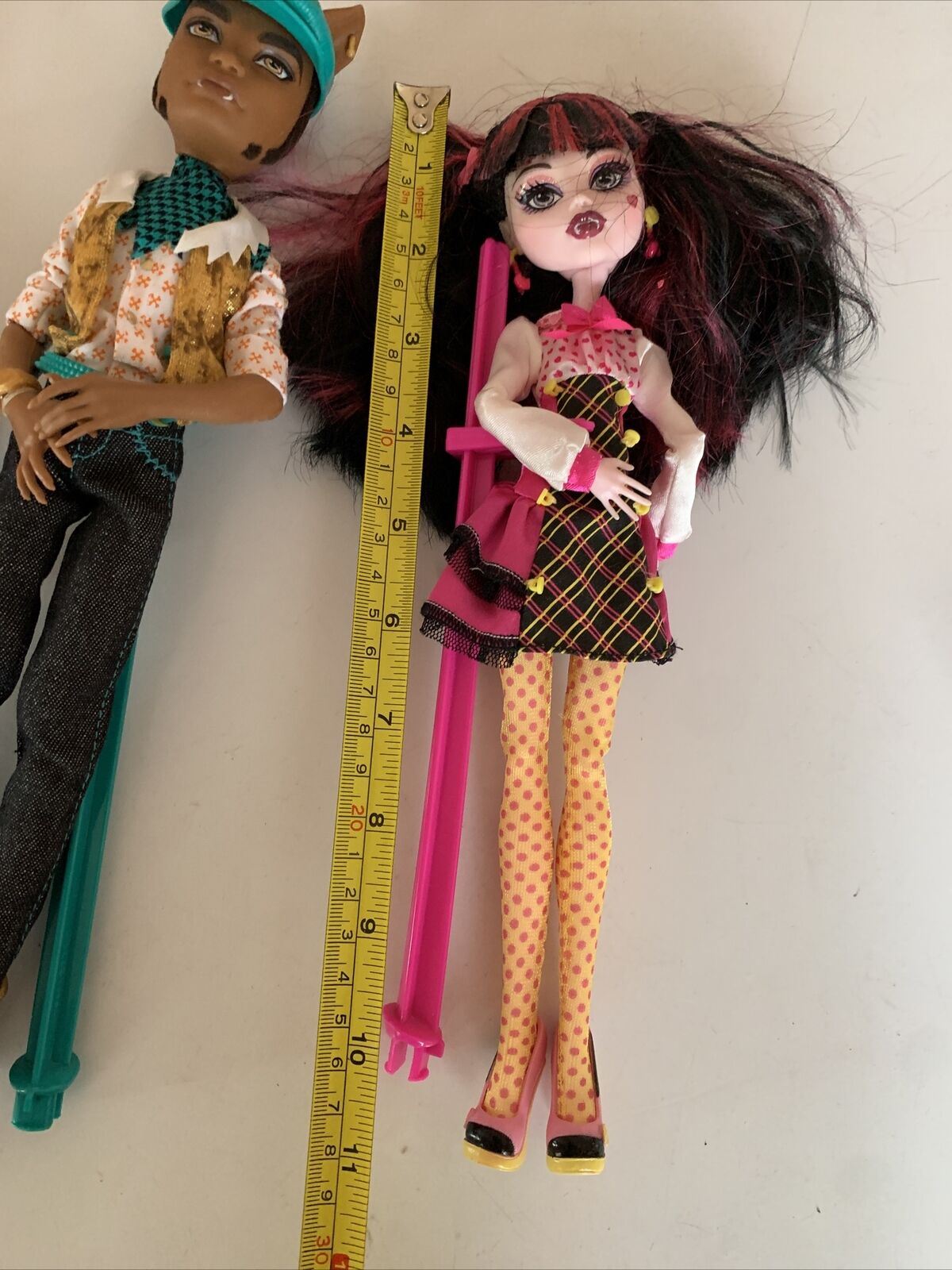 3x Mattel Monster High Skunk Girl 2013 Clawd Wolf  2010 Draculaura 2008 Figure