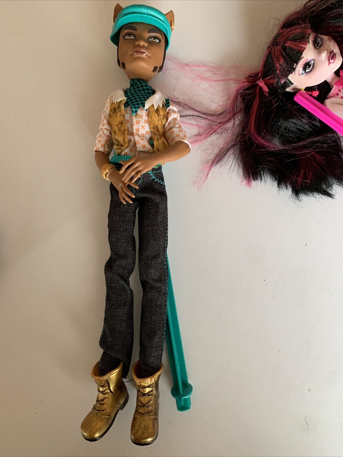 3x Mattel Monster High Skunk Girl 2013 Clawd Wolf  2010 Draculaura 2008 Figure