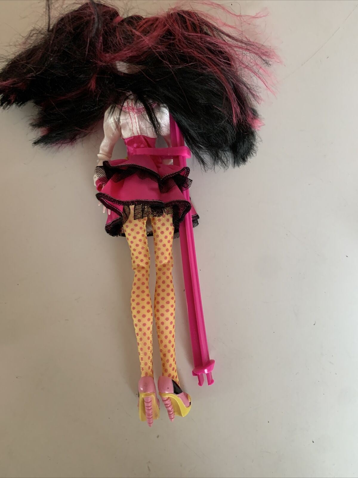 3x Mattel Monster High Skunk Girl 2013 Clawd Wolf  2010 Draculaura 2008 Figure