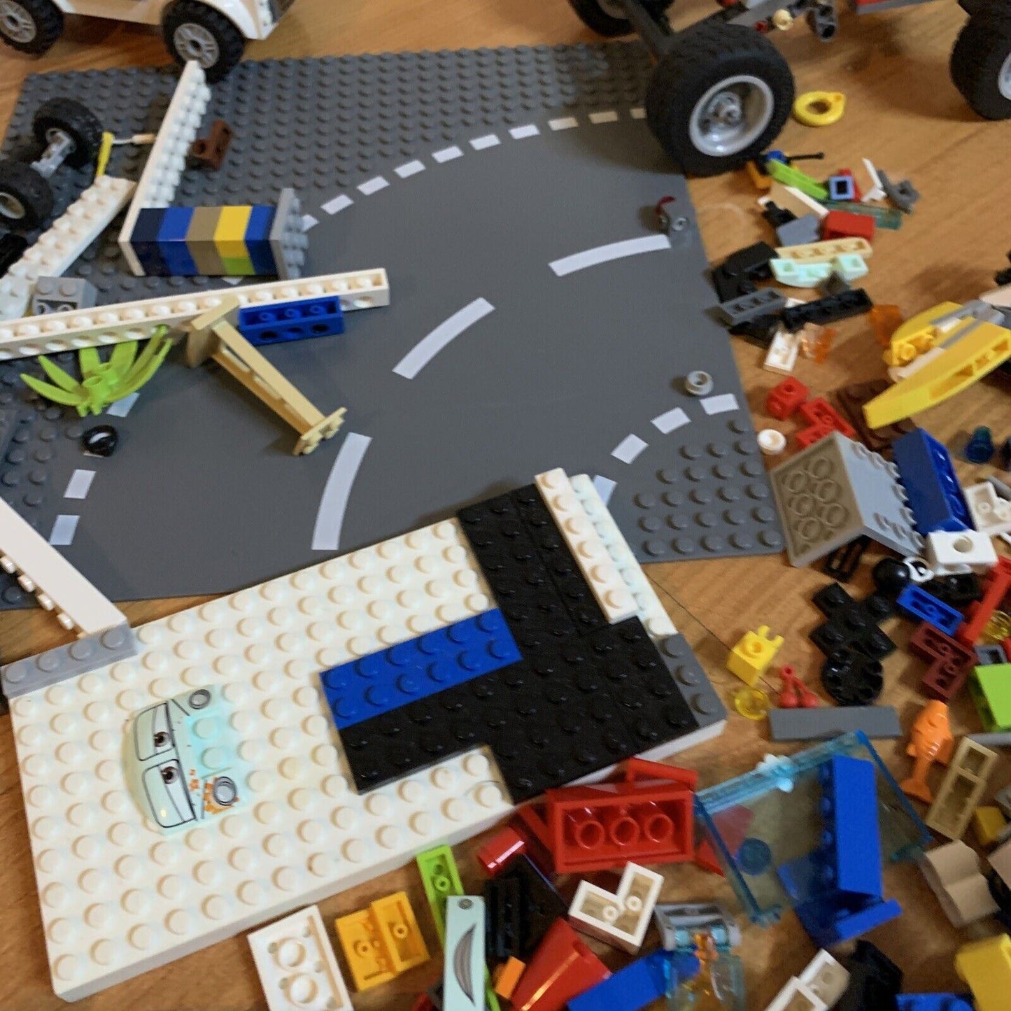 Lego Bulk Various Plane Car Wheels Road Streets Technic 2kg