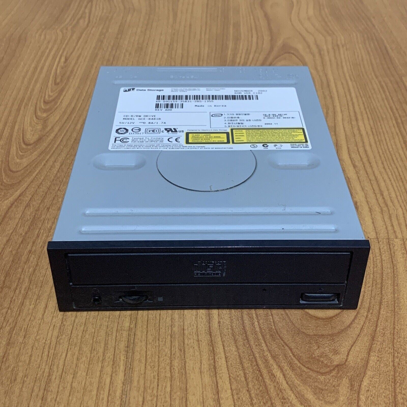 Lgg Cd R Hitachi LG CD-R/RW Drive GCE-8481B IDE 48x24x48x – Retro Unit