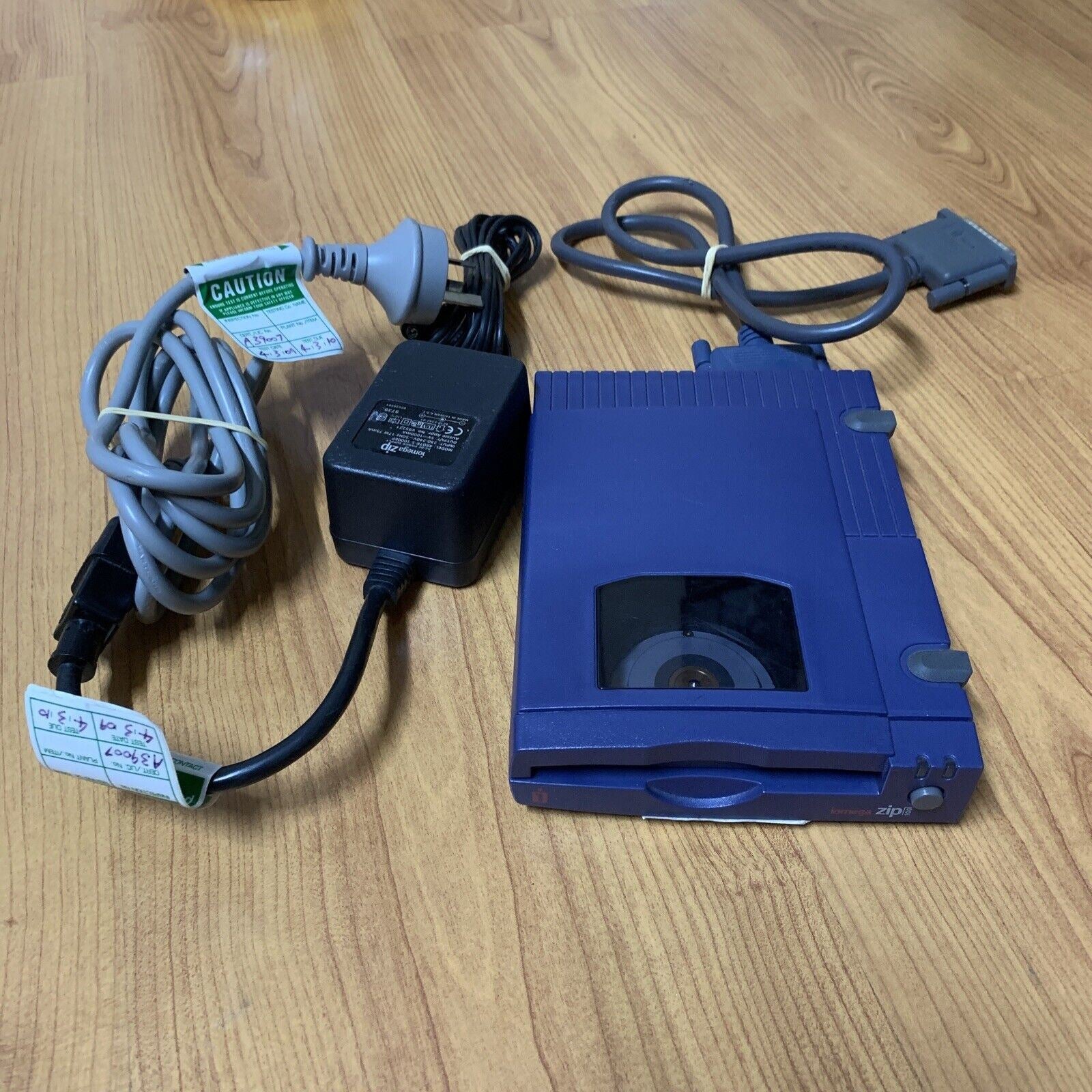 Iomega Zip Drive External Parallel Z100P2 with Power Supply and Cable ...
