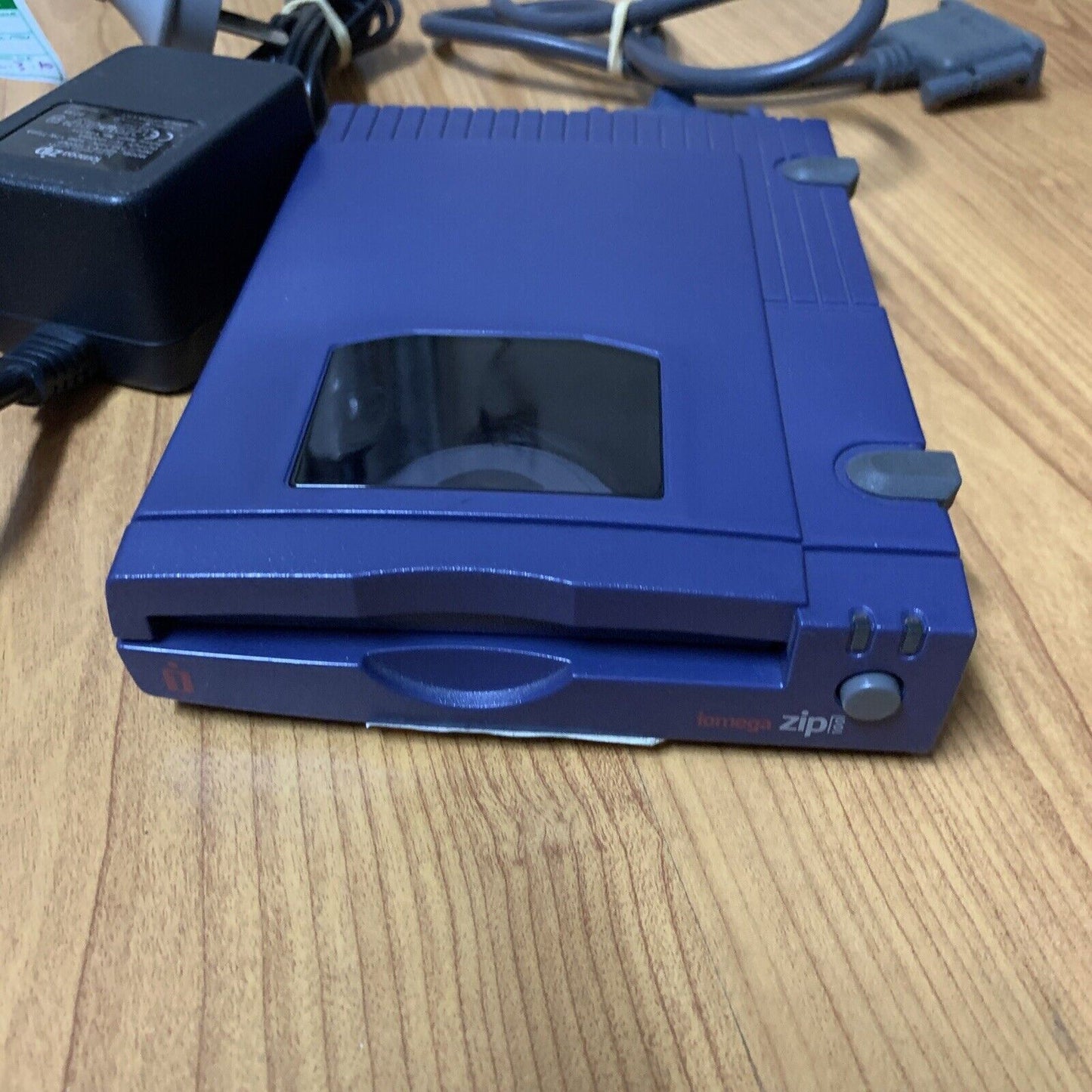 Iomega Zip Drive External Parallel Z100P2 with Power Supply and Cable