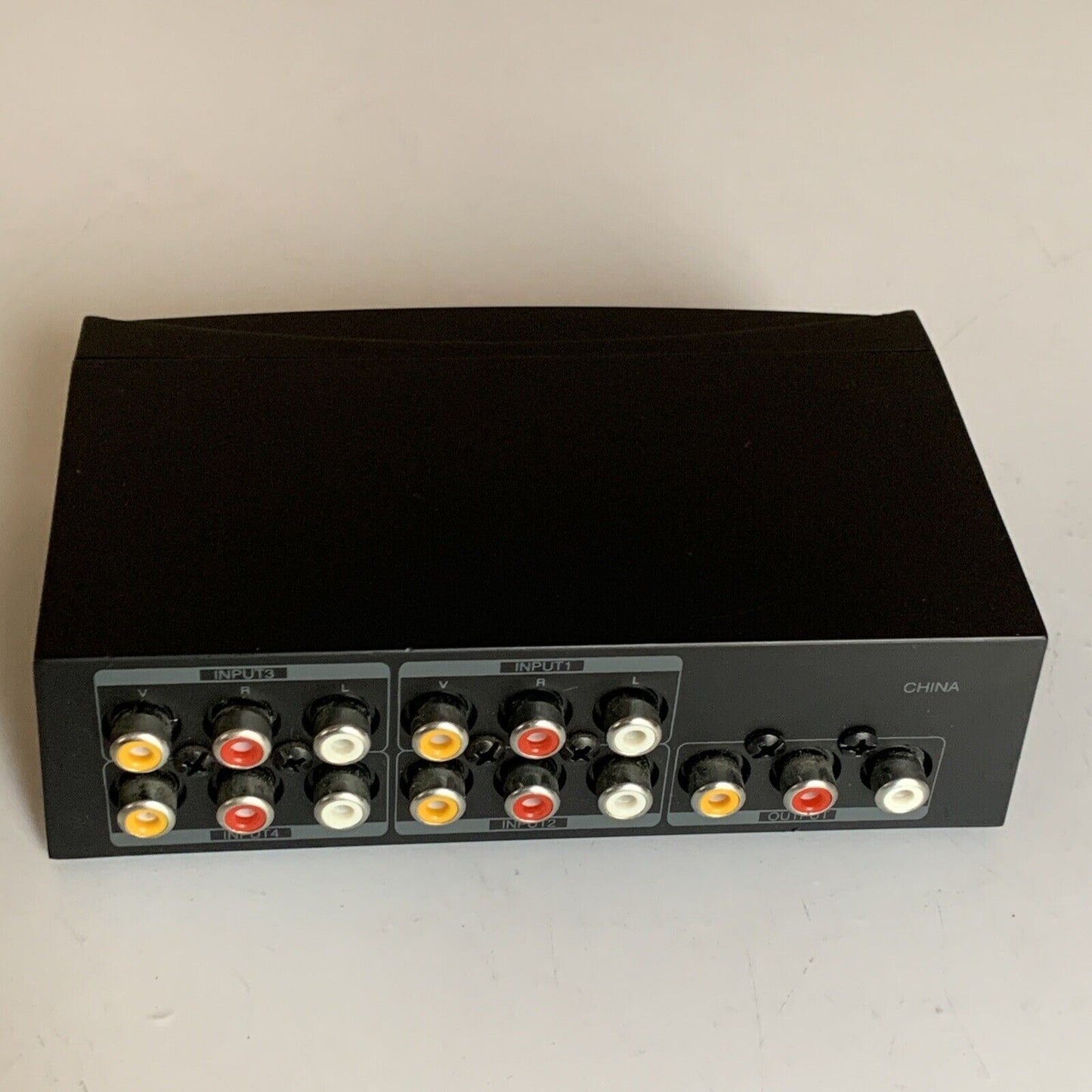 Radio Shack 4-Way Stereo AV RCA Audio Video Selector Switch 15-1978