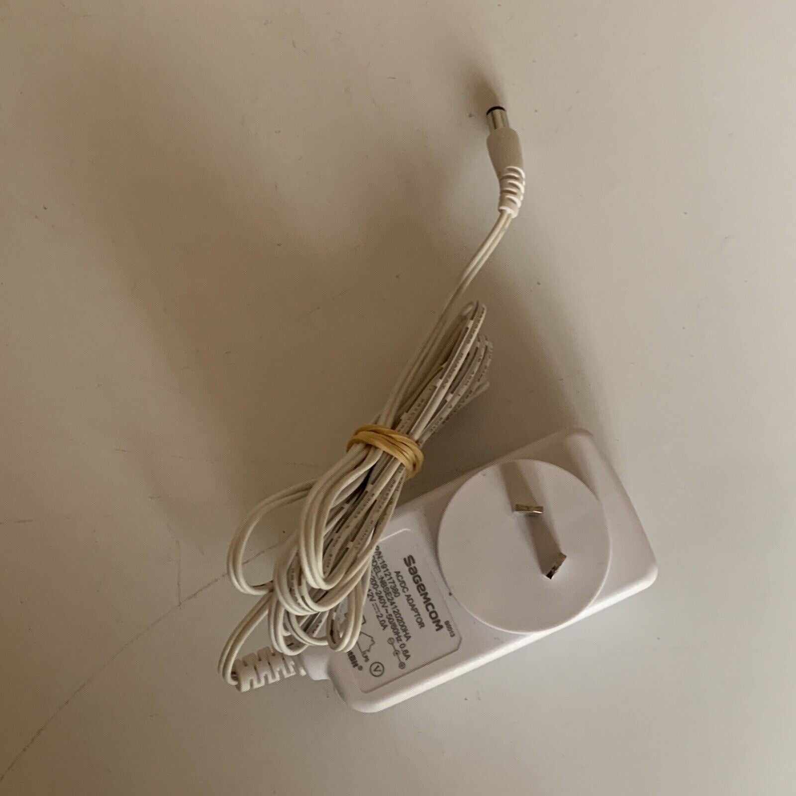 Belong 4353 NBN WiFi Modem Router – Retro Unit