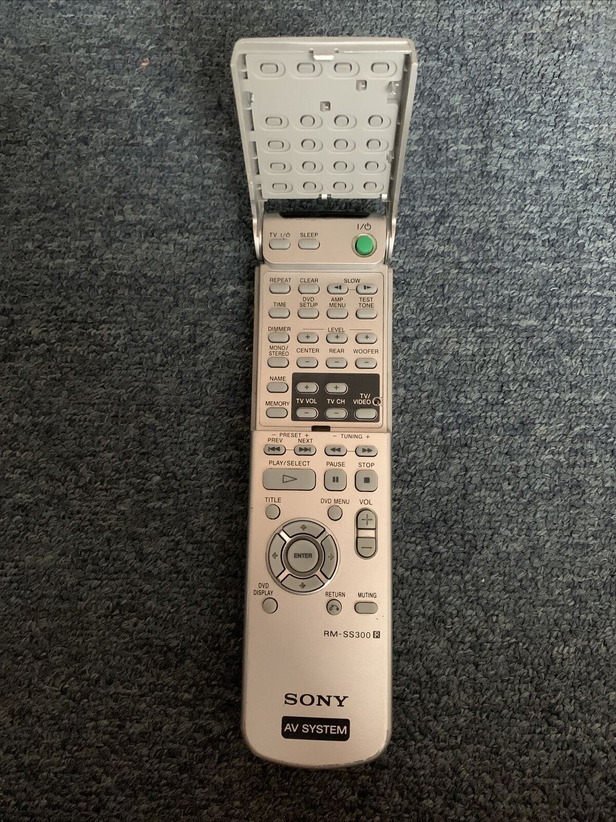 Sony RM-SS300 Remote Control for DAV-S30 DAV-S300 DAV-S80 DAV-S800 DVS300 HCDS30