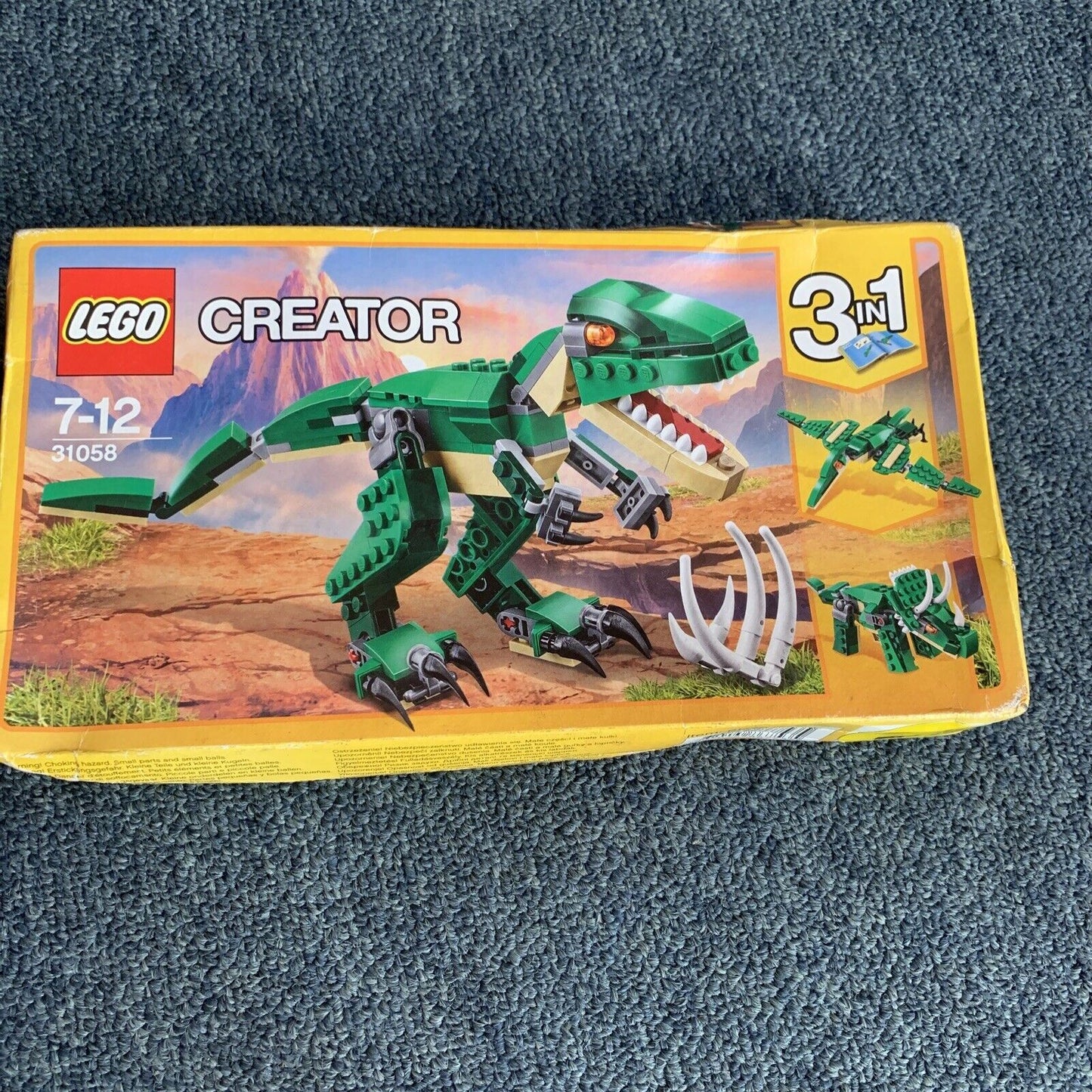 LEGO CREATOR 3-IN-1 Mighty Dinosaurs 31058 NEW