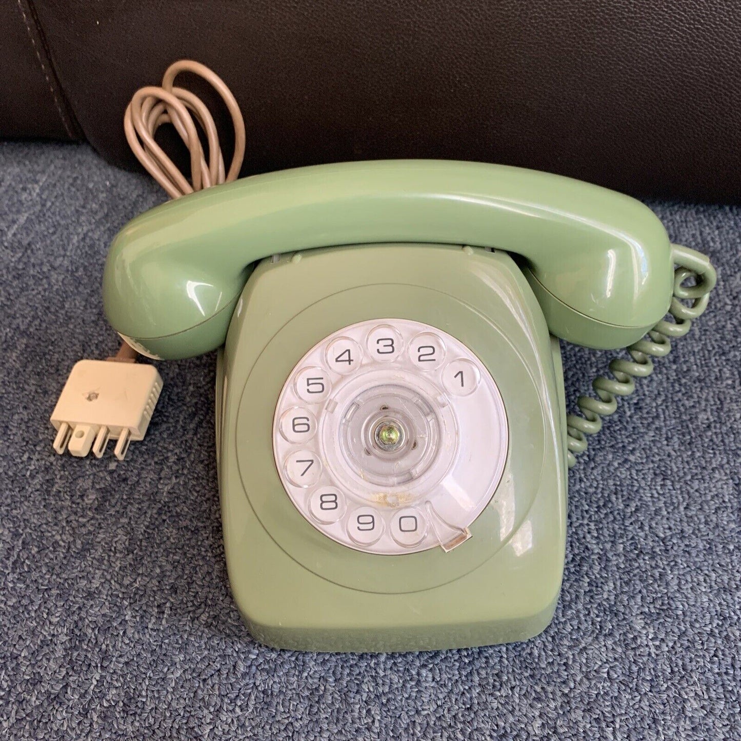 Vintage PMG 802 Rotary Telephone  S1/233 1976 Tested and NBN Compatible