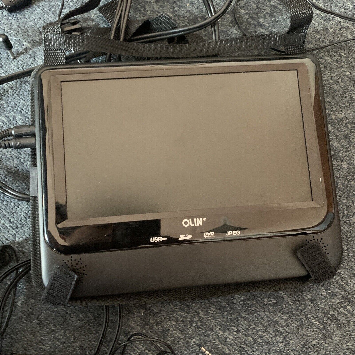 Olin PD-7755 7" Dual Screen Portable DVD Player