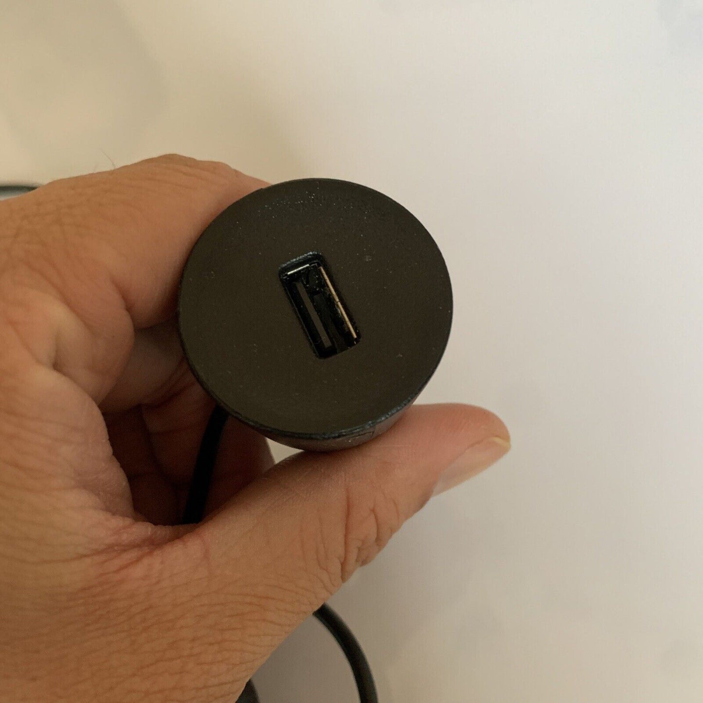 Belkin Tunecast Auto FM Transmitter 3.5mm Plug & USB Charging Port F8Z439-AU