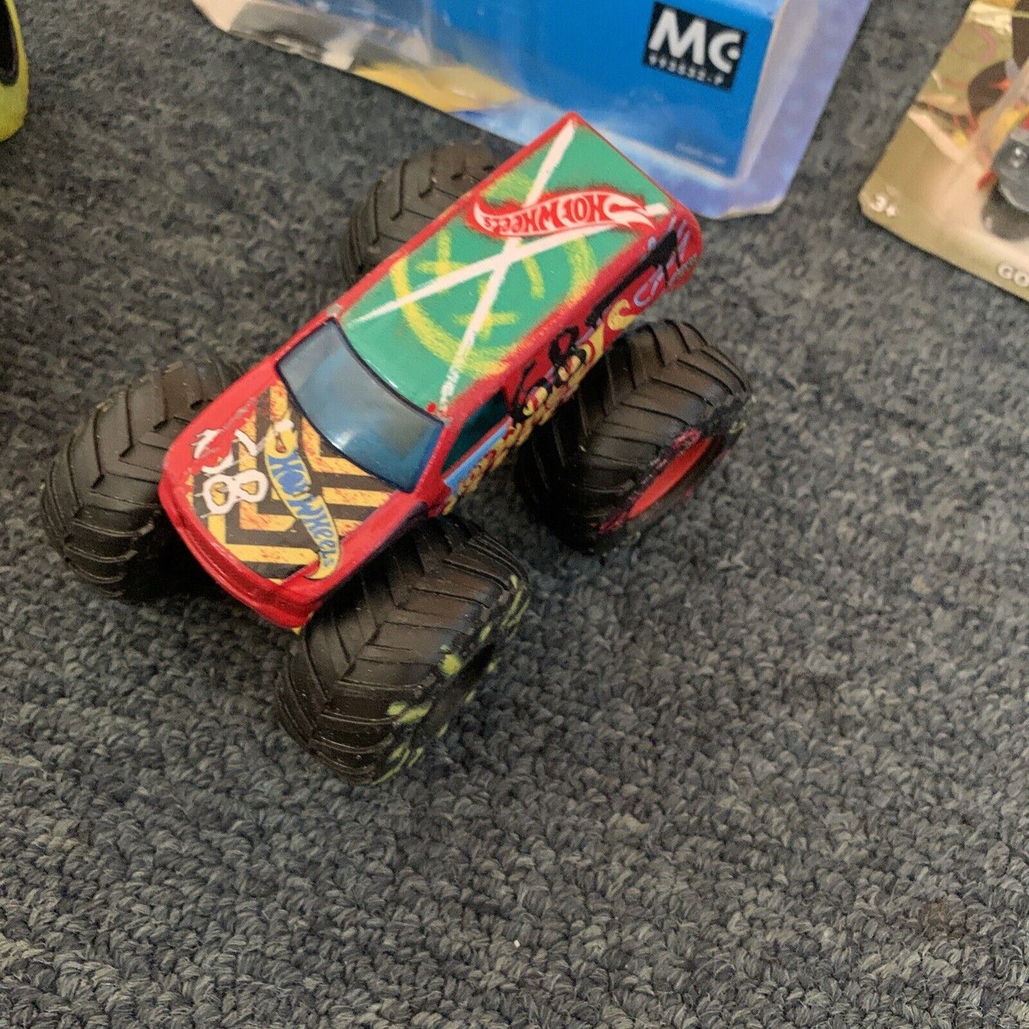 6x NEW Hot Wheels Marvel DC Cars Batman Spiderman  + 3 Monster Truck