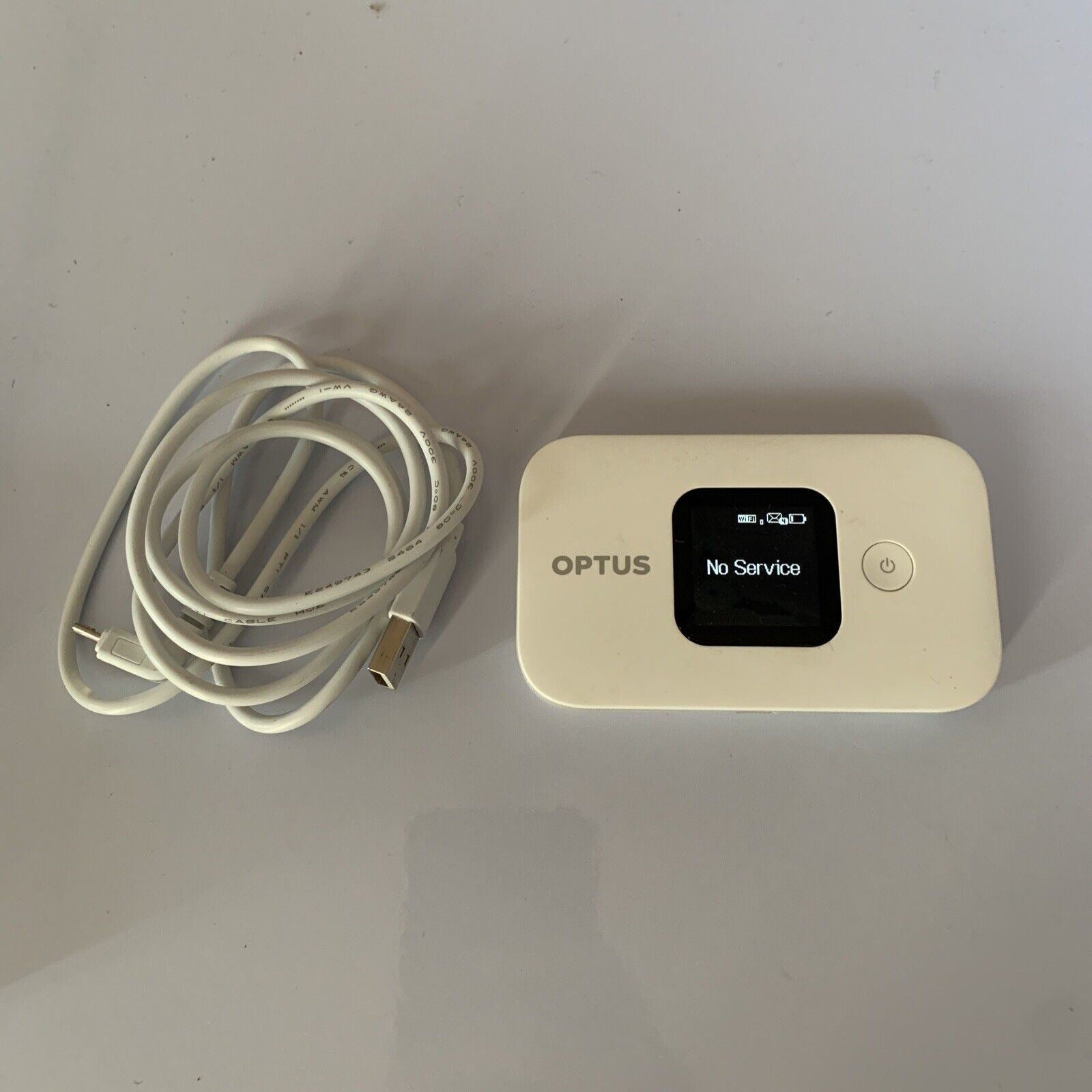 Huawei E5577 Optus 4G WiFi Modem - White Locked to Optus – Retro Unit
