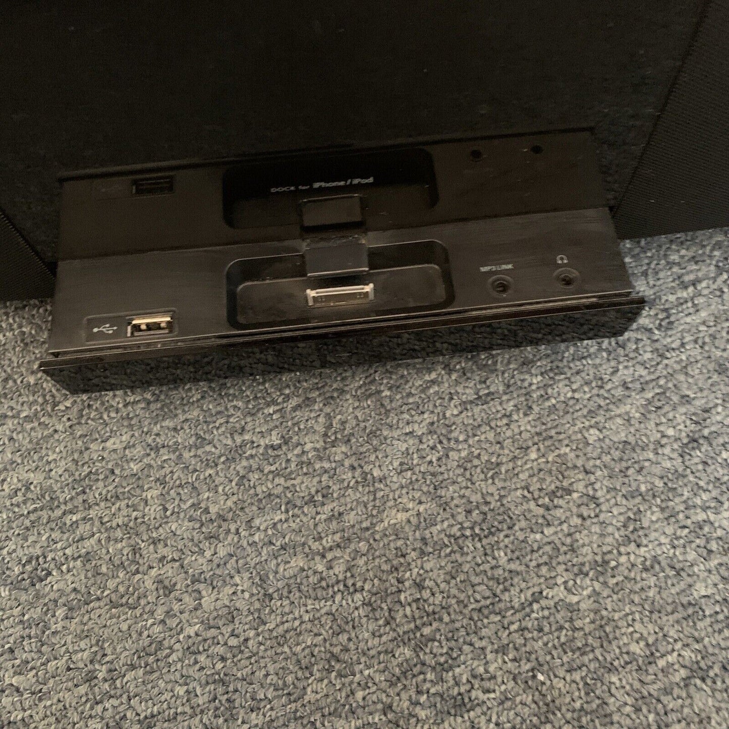 Philips DCM278/79 CD Player FM Radio iPod Alarm Clock Micro Hi-Fi System