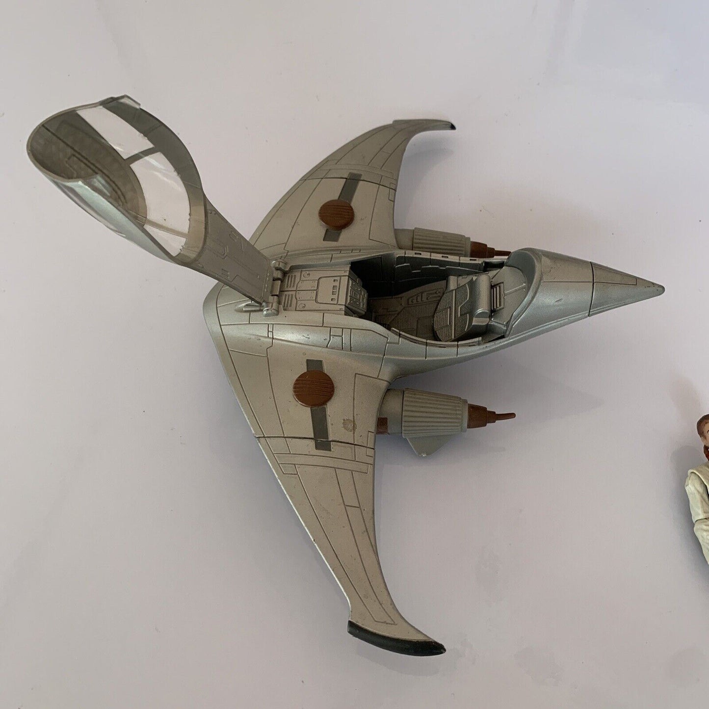 Hasbro Star Wars Naboo Royal Fighter Vehicle & Obi Wan Kenobi Figure