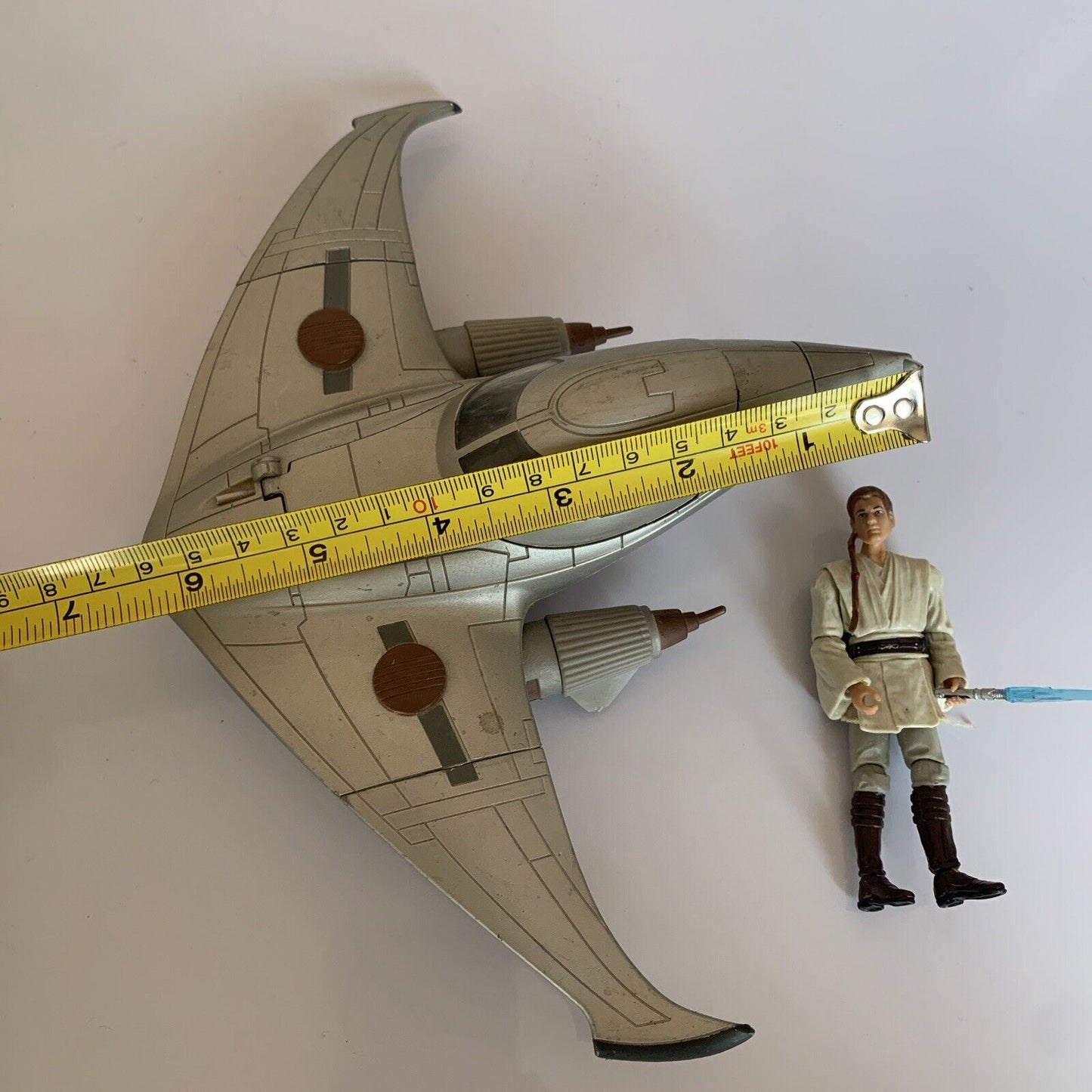 Hasbro Star Wars Naboo Royal Fighter Vehicle & Obi Wan Kenobi Figure