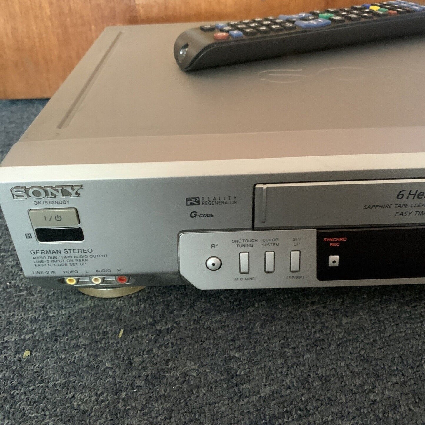 Sony SLV-EZ77AS VHS PAL/NTSC Player Recorder Sapphire Tape Cleaner Stereo 6 Head