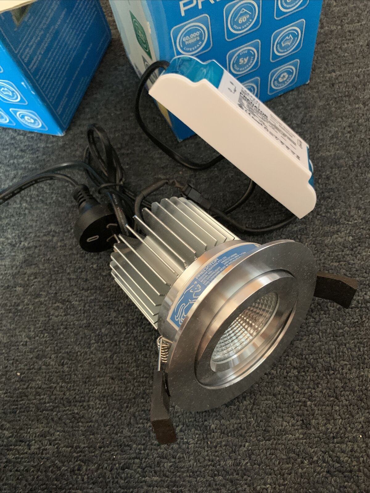 2x Predator LED Downlight 4000k & 3000k NEW