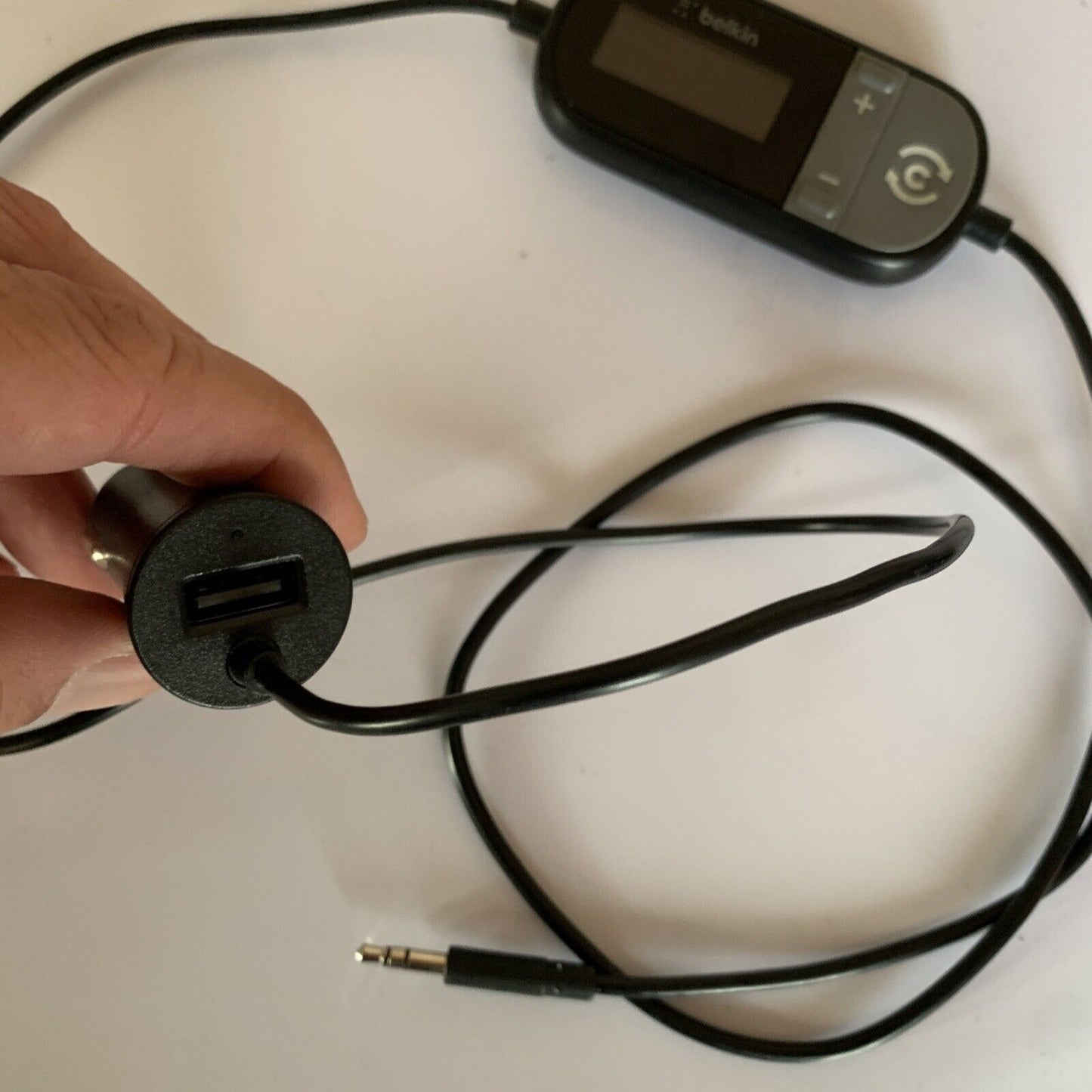 Belkin Tunecast Auto F8Z880au FM Transmitter 3.5mm Plug + USB Charger Port