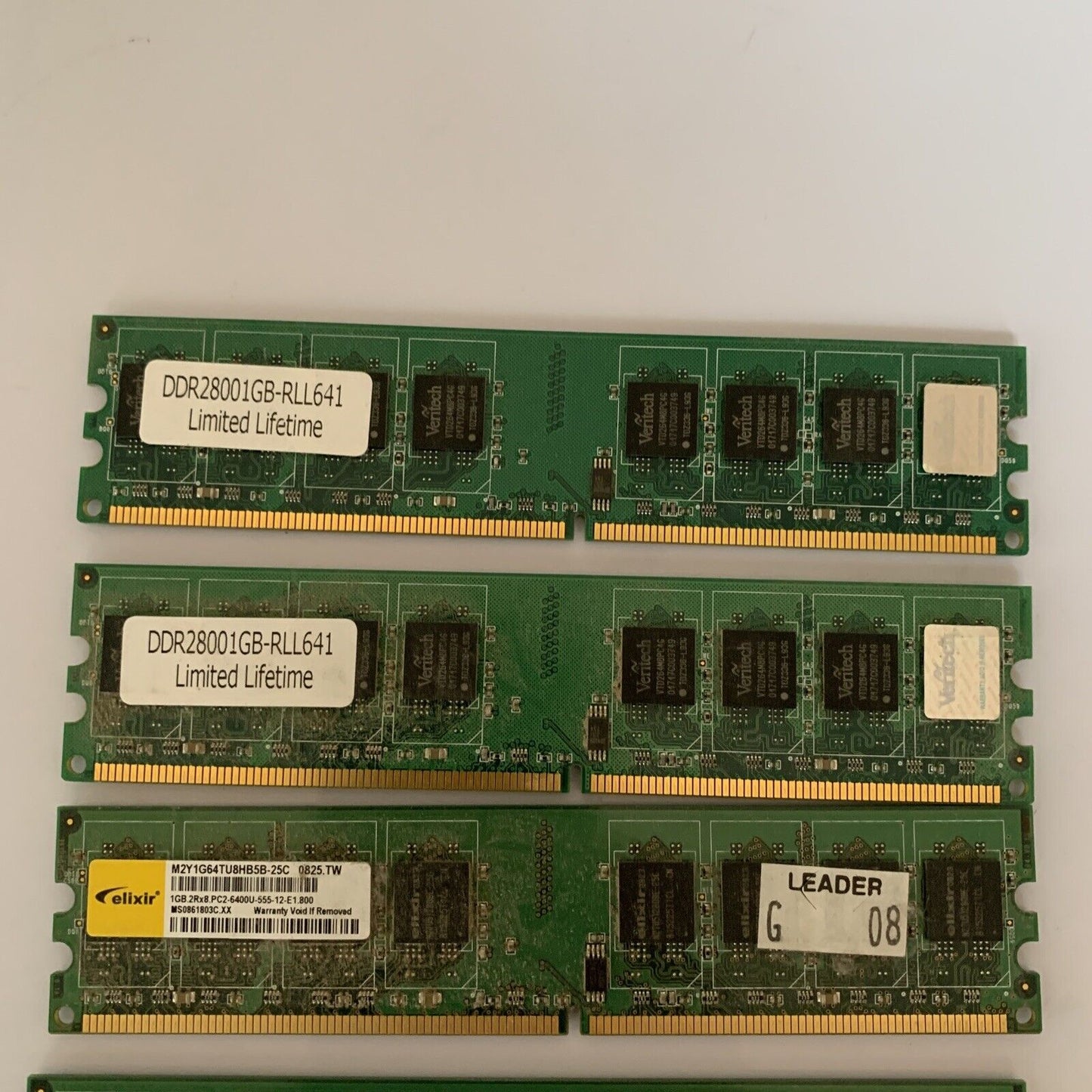4GB DDR2-800 RAM 2x DDR28001GB-RLL641 2x PC2-6400U-555
