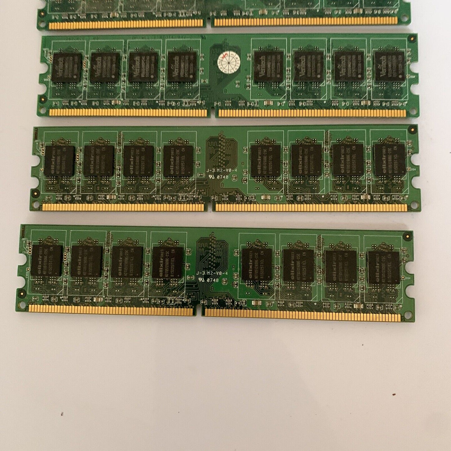 4GB DDR2-800 RAM 2x DDR28001GB-RLL641 2x PC2-6400U-555