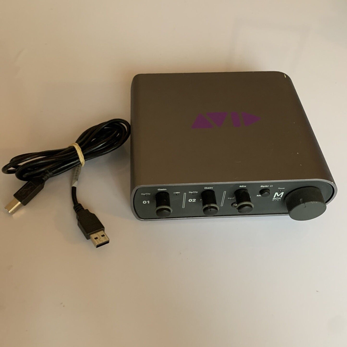 Avid Mbox Mini USB Digital Audio Interface Recording