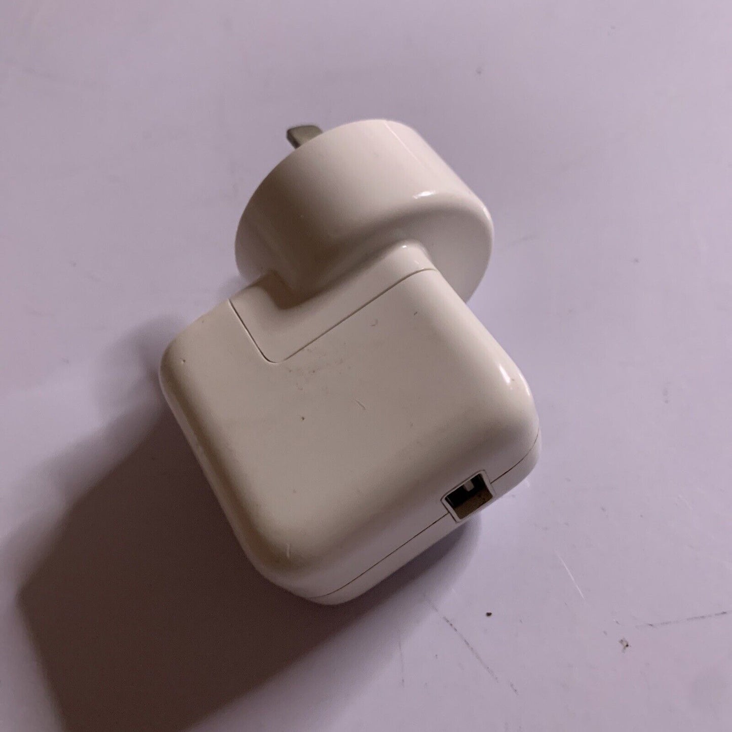2x Genuine Apple USB Charger A1401