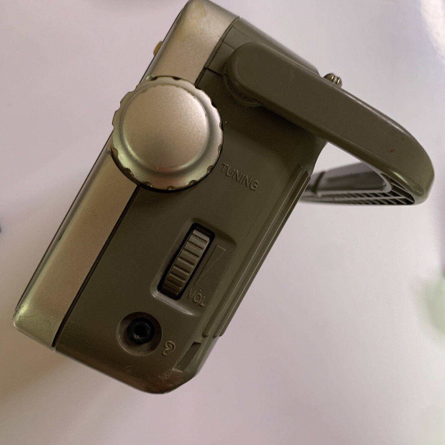 Panasonic RF-2400 Portable AM/FM Radio with Speakers – Retro Unit