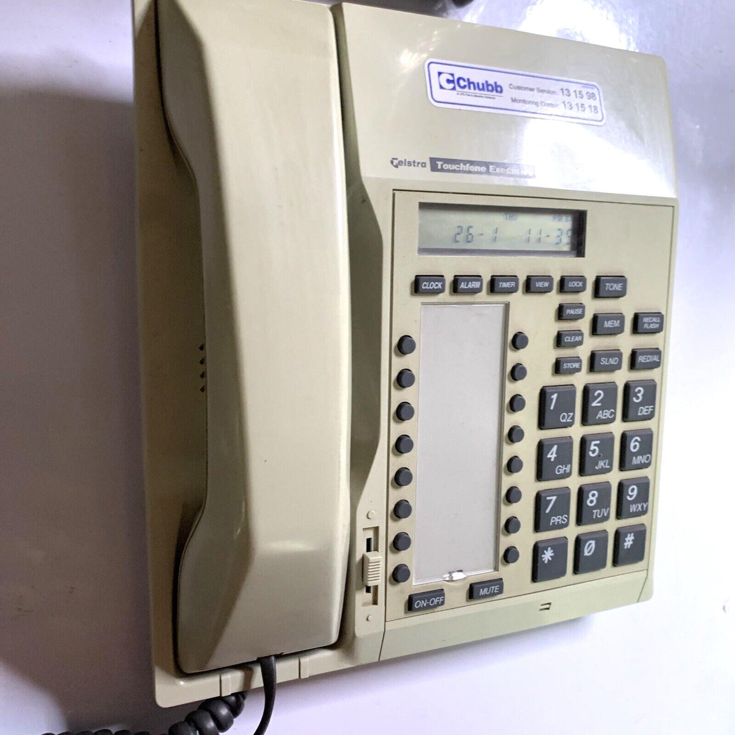 Telstra Touchdown Executive Corded Telephone NBN Compatible