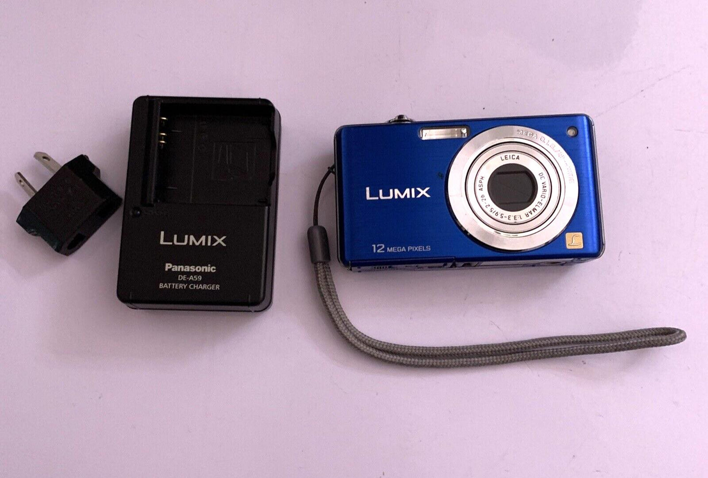 Panasonic Lumix DMC-FS15 Digital Camera 12.1 MP 5x Optical Zoom *LCD dead pixel